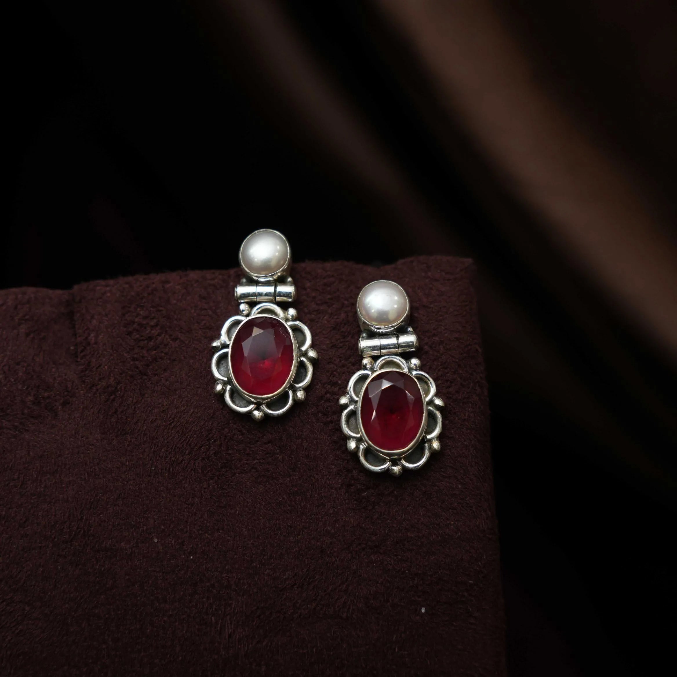 Aarthiya Silver Oxidised Earring - Red