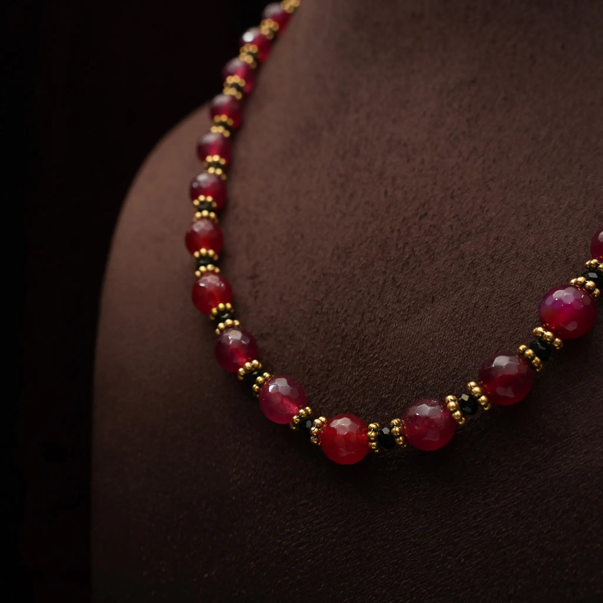Aarti Beaded Necklace - Red