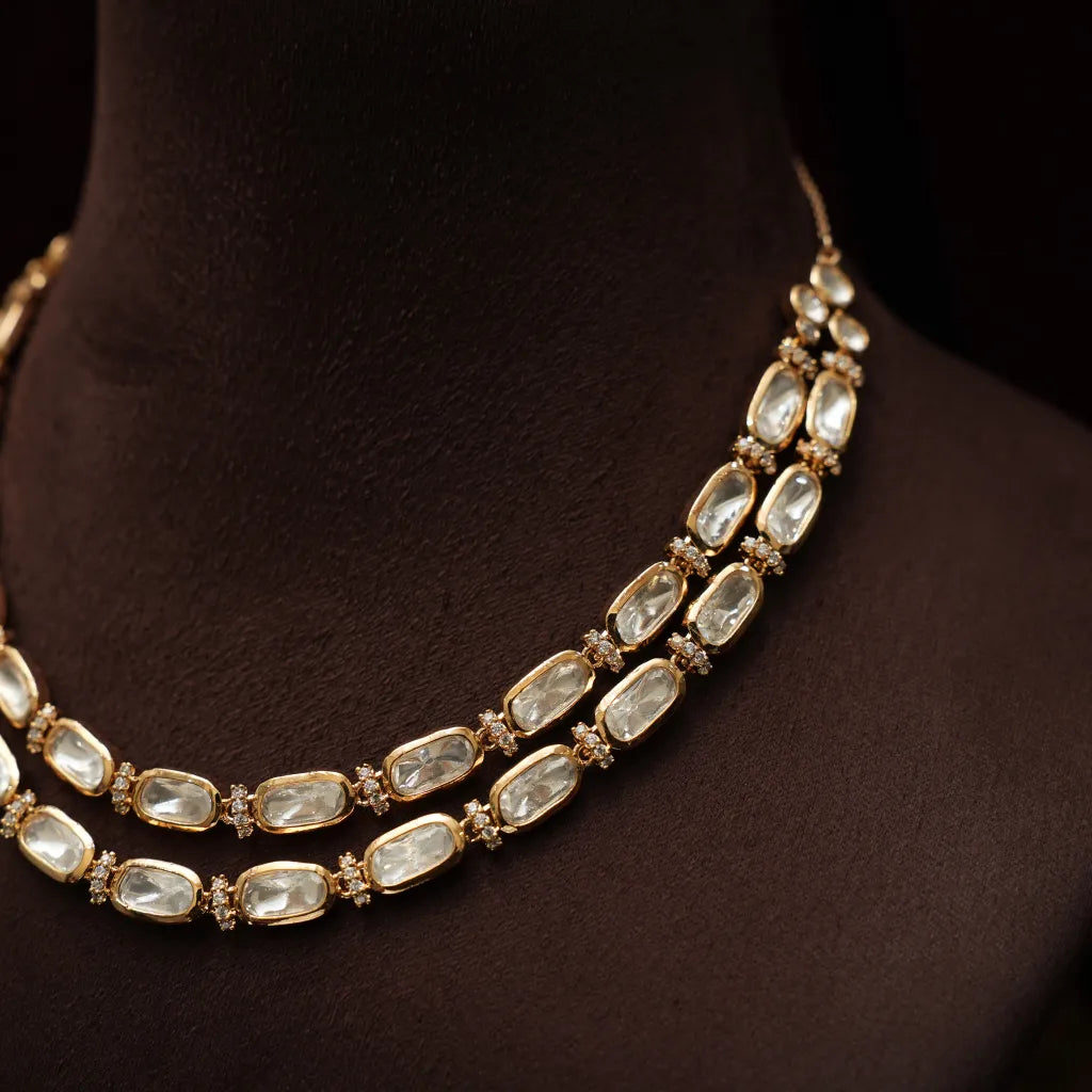 Aaryahi Victorian Necklace