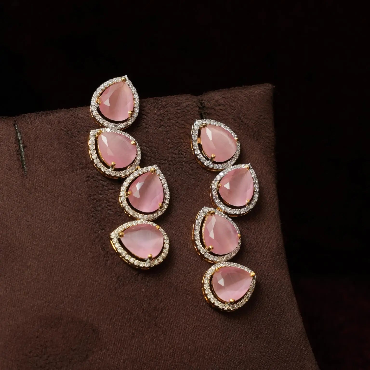 Abhaya Zircon Necklace - Pastel Pink