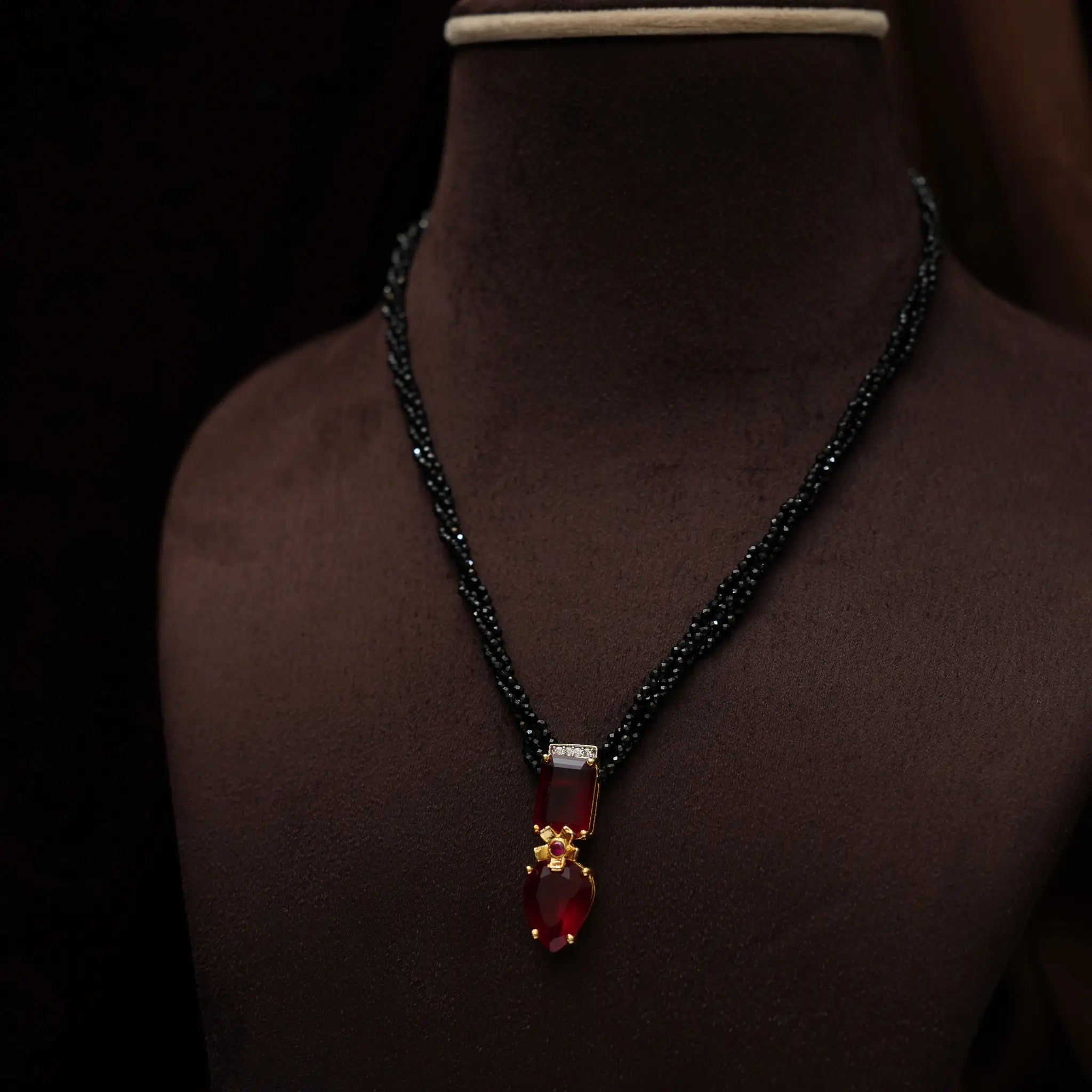 Adhisha Beaded Necklace