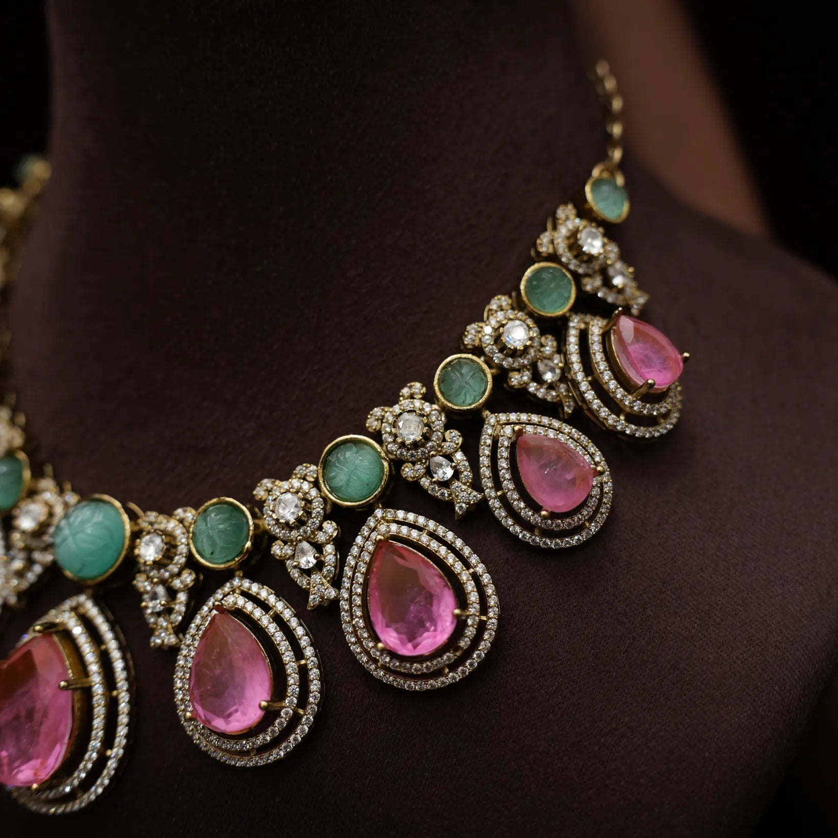 Aesha Victorian Polki Necklace - Pastel Pink