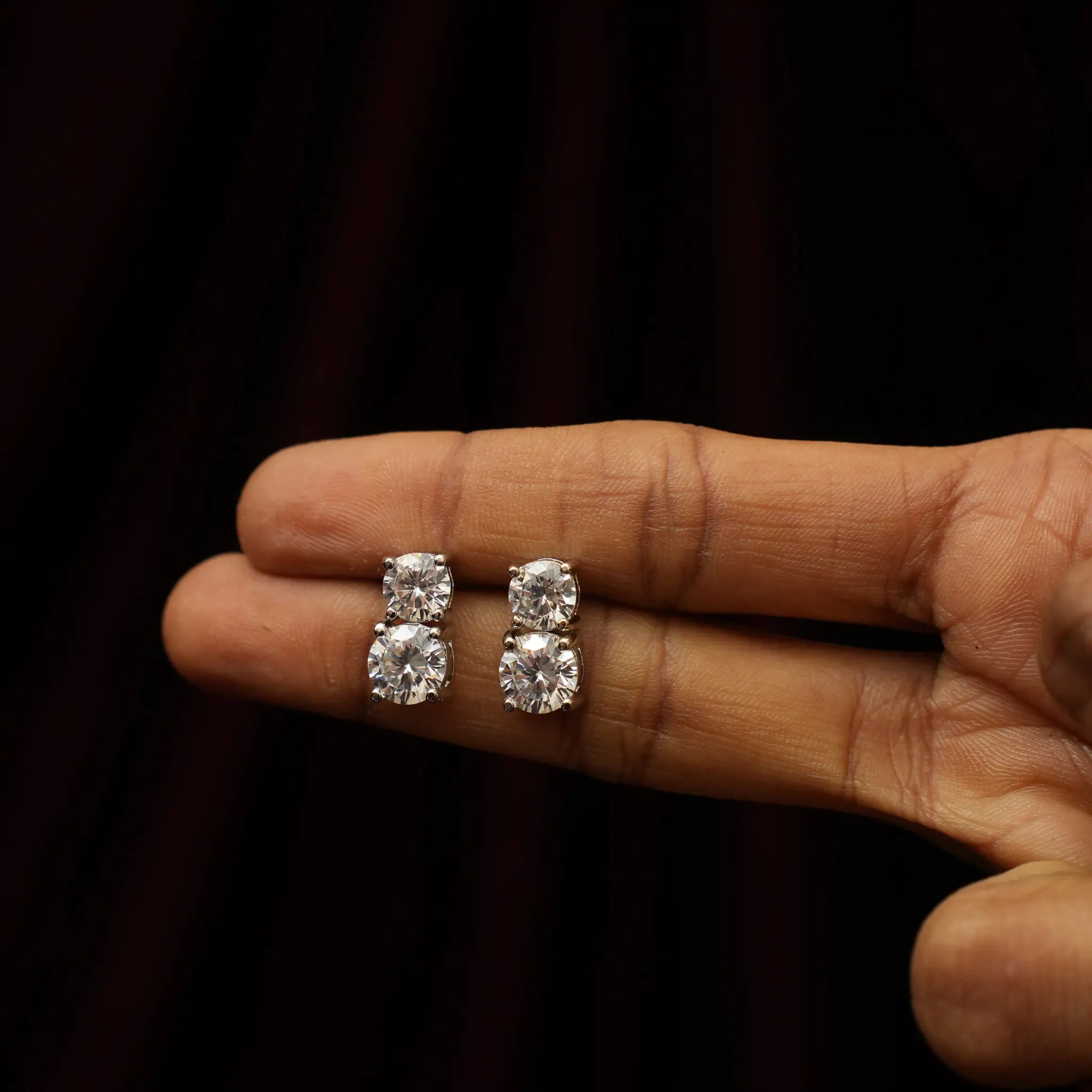 Agam Zircon Necklace - Single Layered