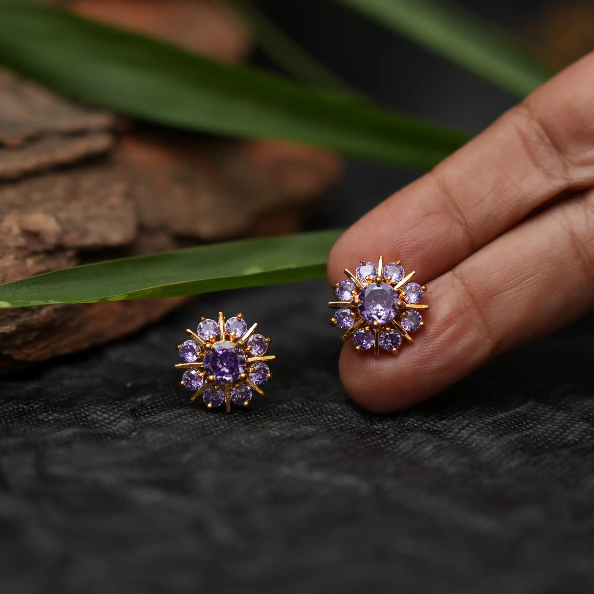 Alix Antique Ear Stud - Purple
