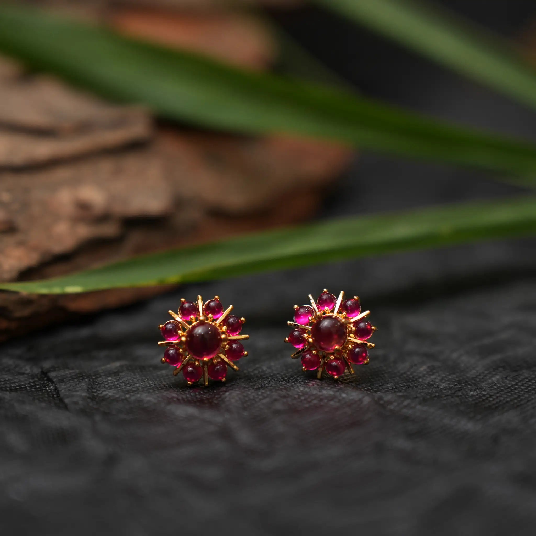 Alix Antique Ear Stud - Ruby