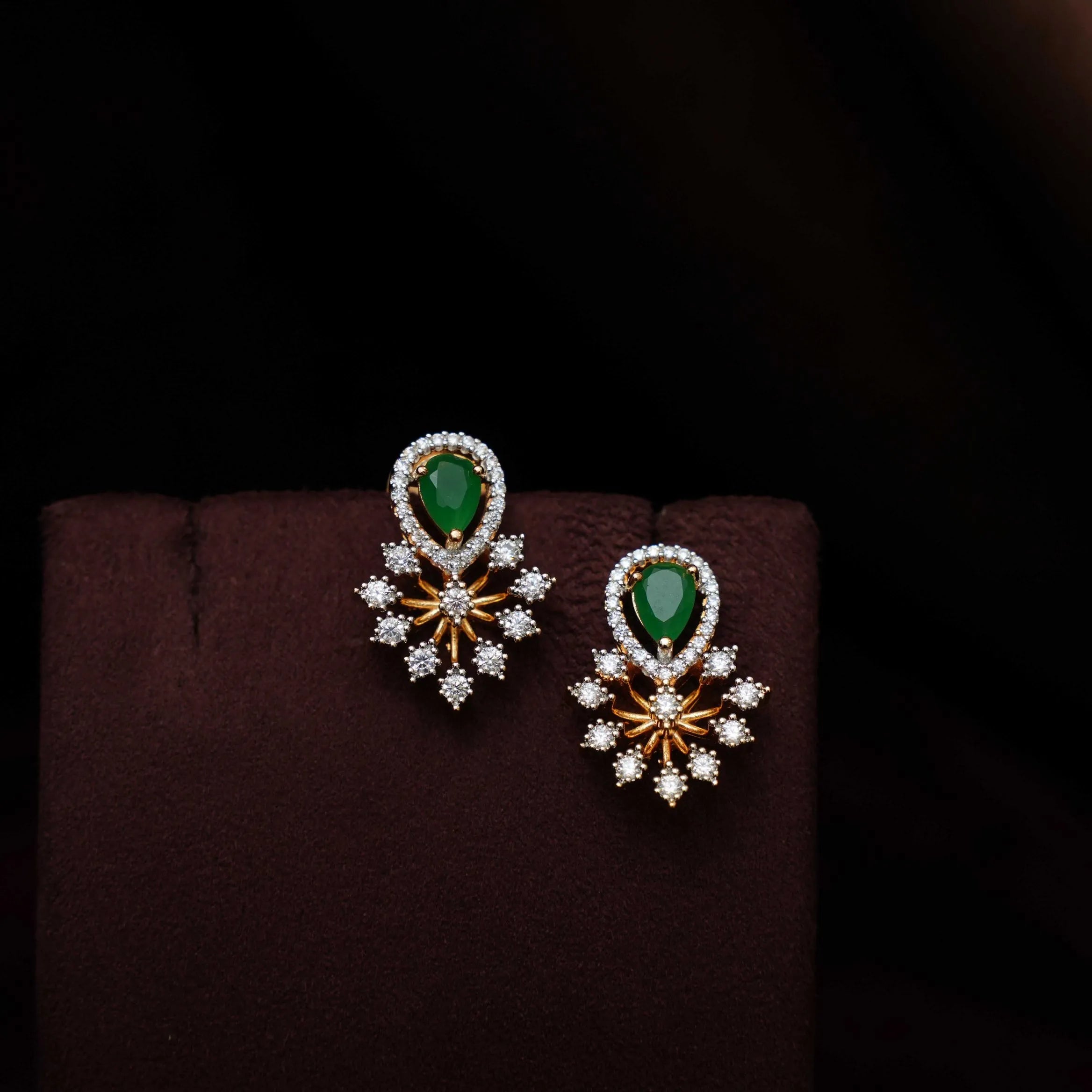 Amara Zircon Hasli Necklace - Green