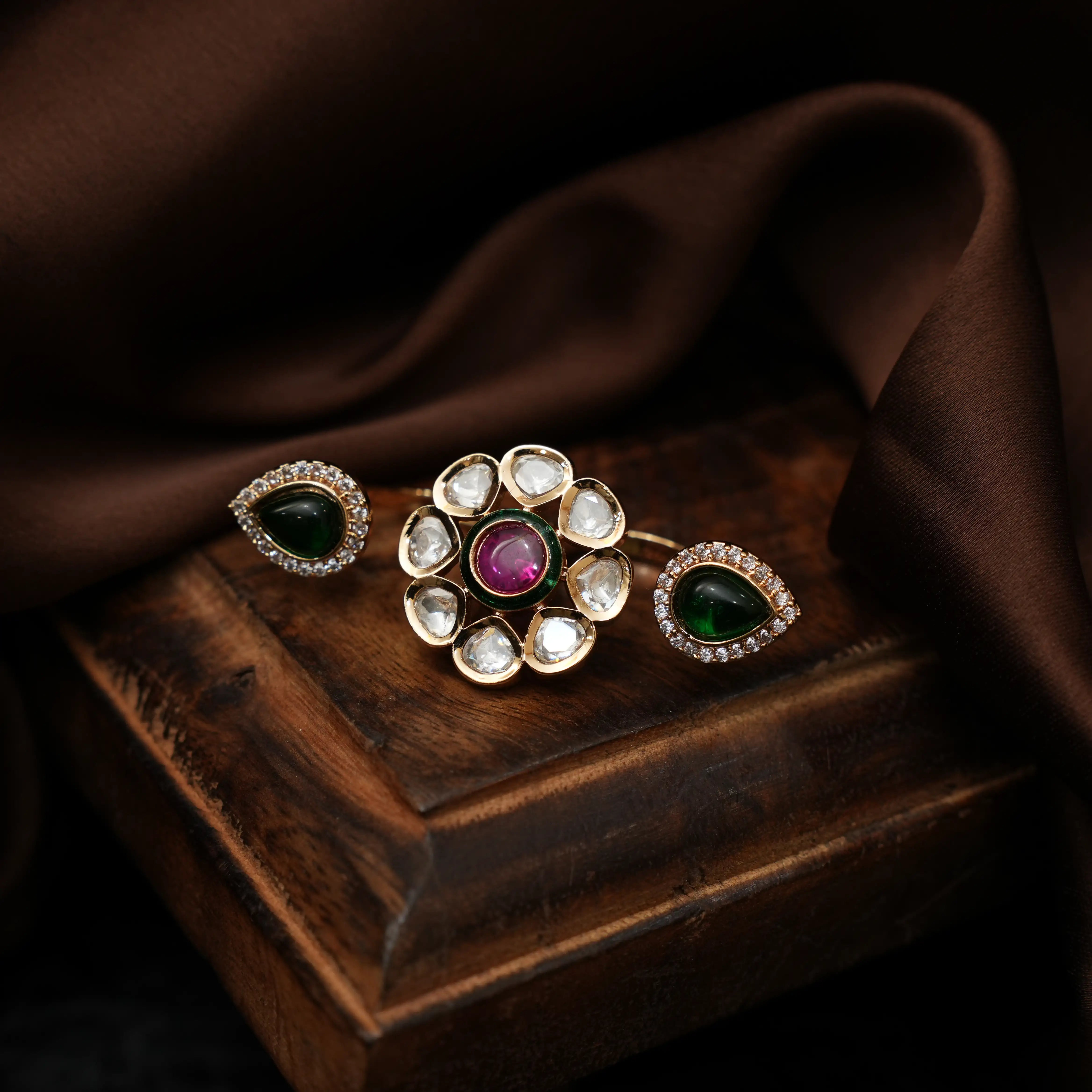 Amrita Polki Ring - Red & Green