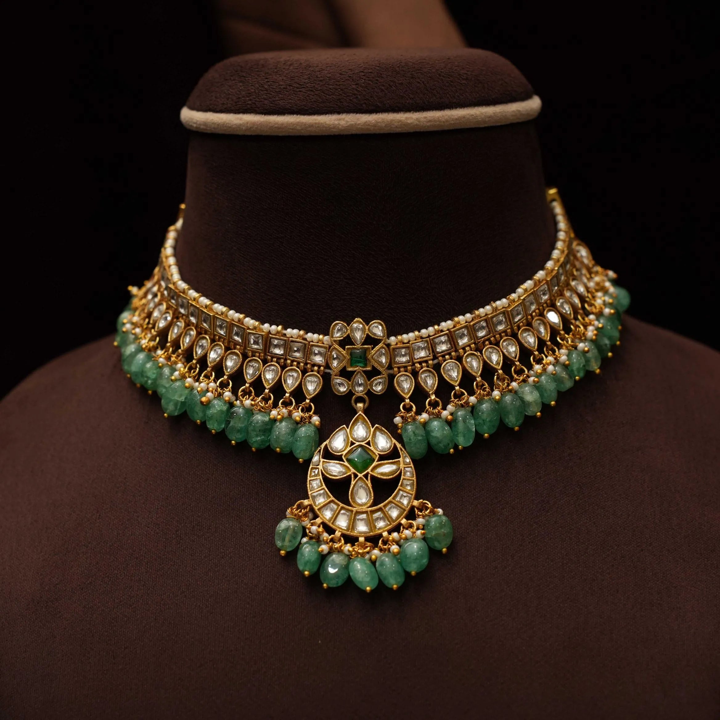 Ananta Polki Choker - White