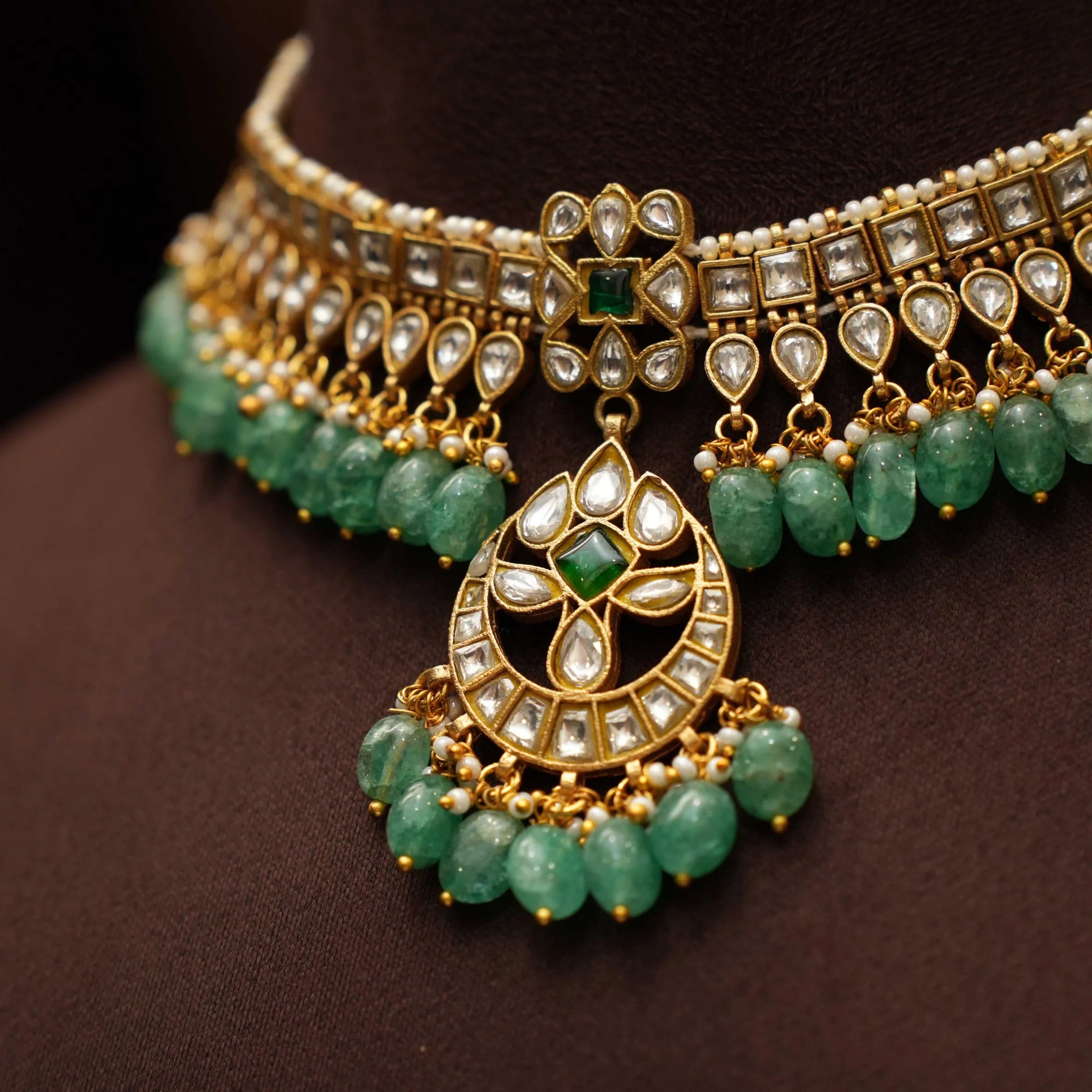 Ananta Polki Choker - White