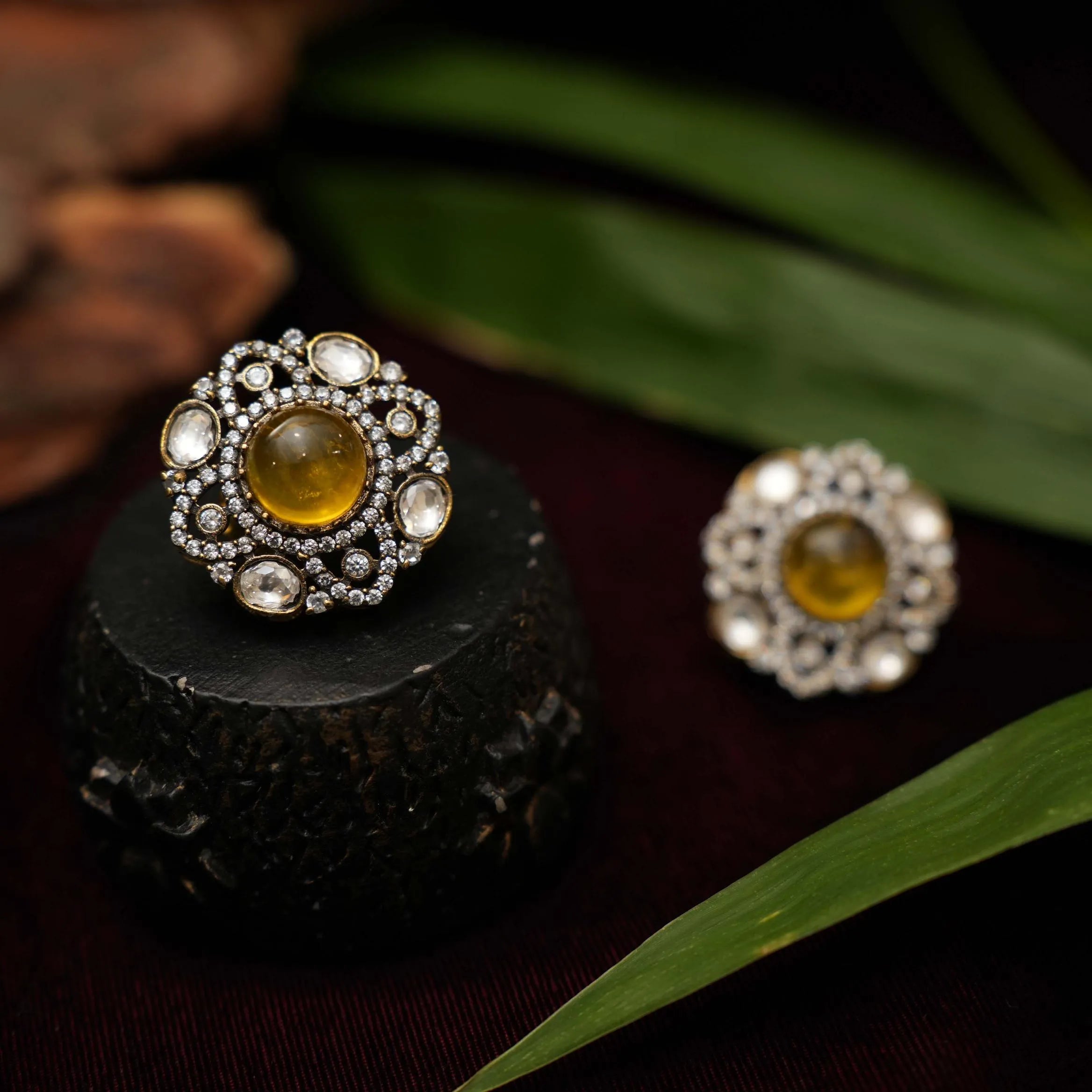 Anaya Zircon Ear Stud - Rimli Boutique