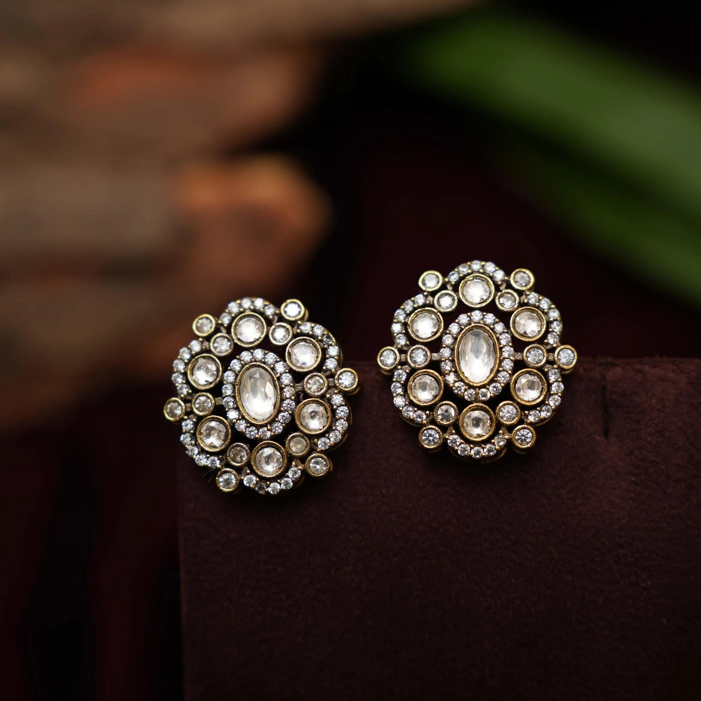 Anisha Zircon Ear Stud - Rimli Boutique