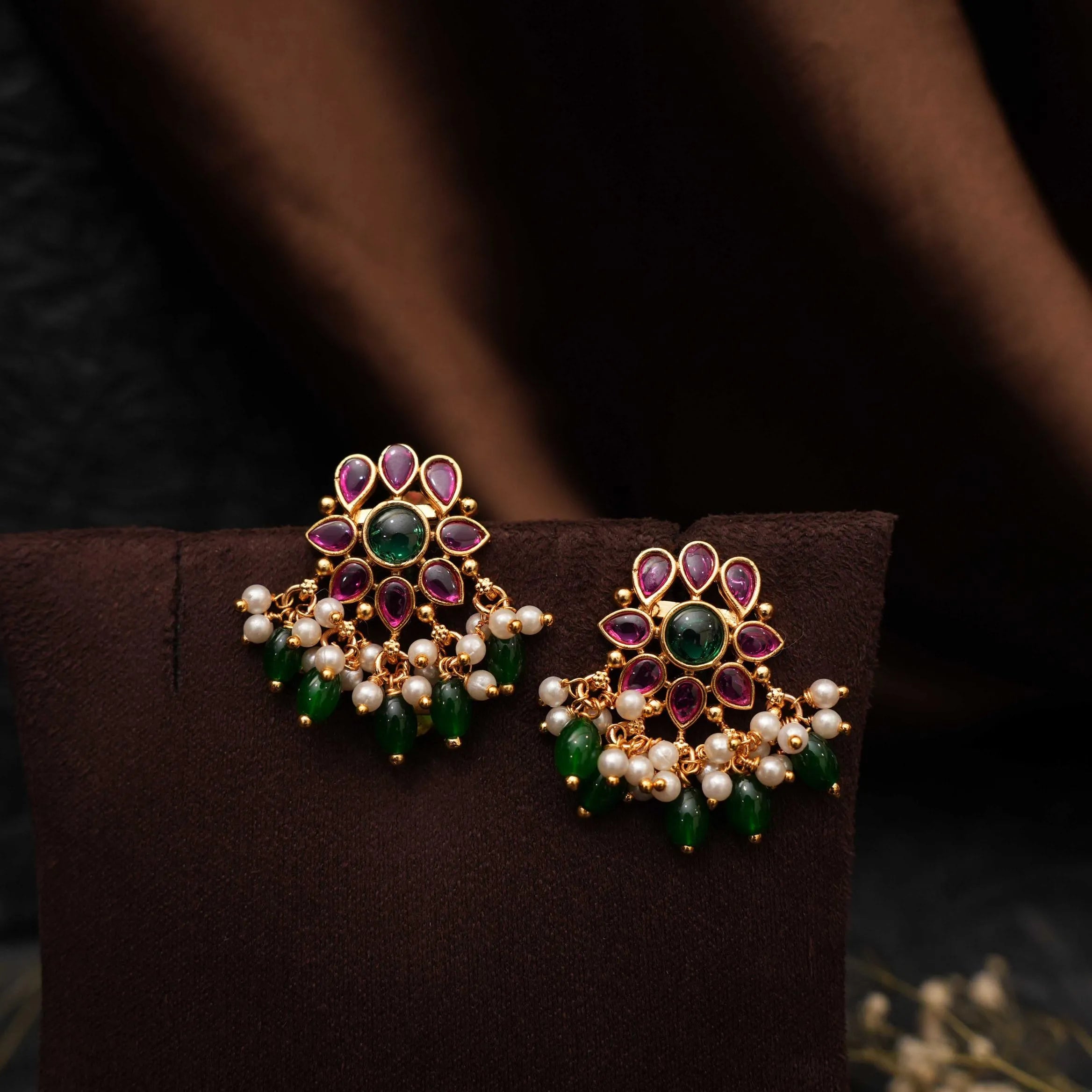 Anvi Antique Ear Stud