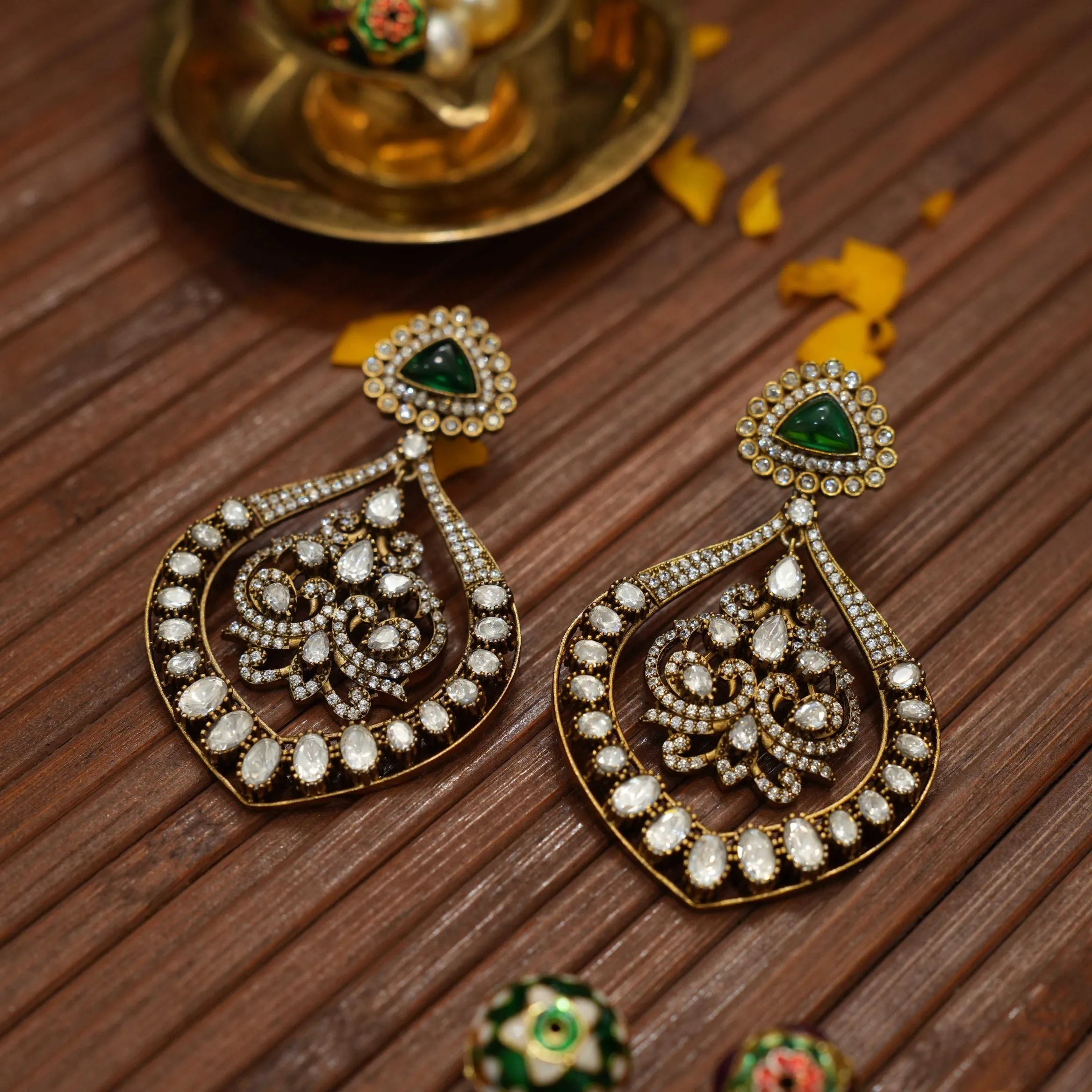 Anvika Victorian Earrings - Green