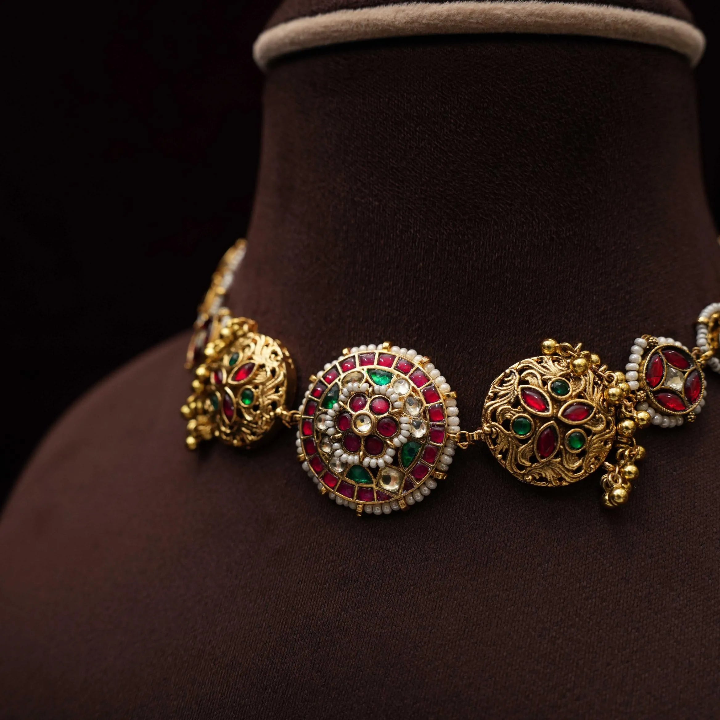 Apeshka Polki Choker - Ayla