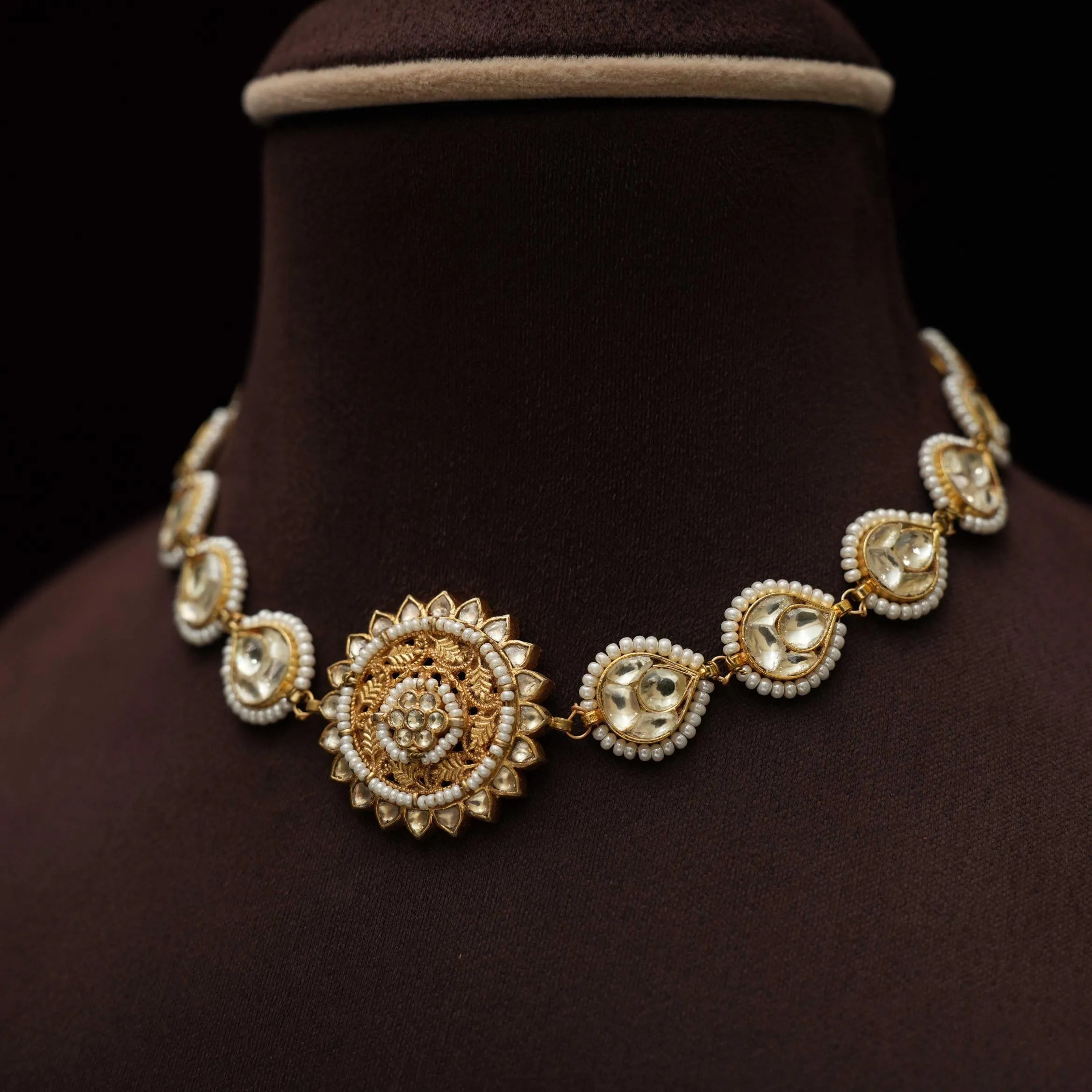 Apeshka Polki Choker - Floral