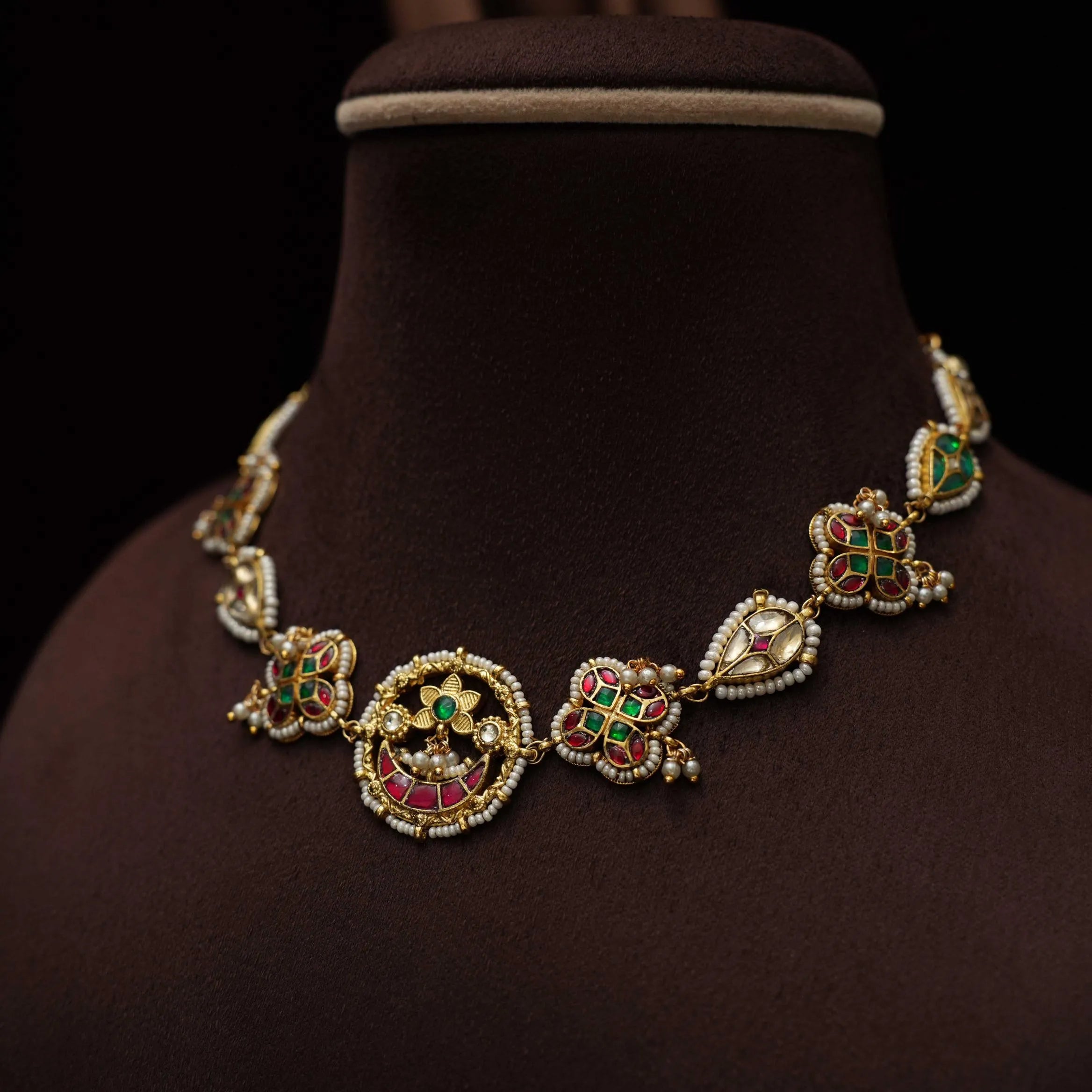 Apeshka Polki Choker - Yatin