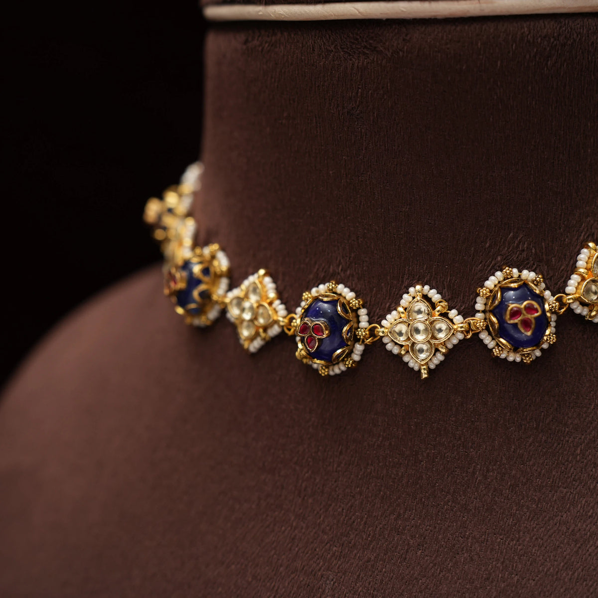 Apeshka Polki Choker – Tara