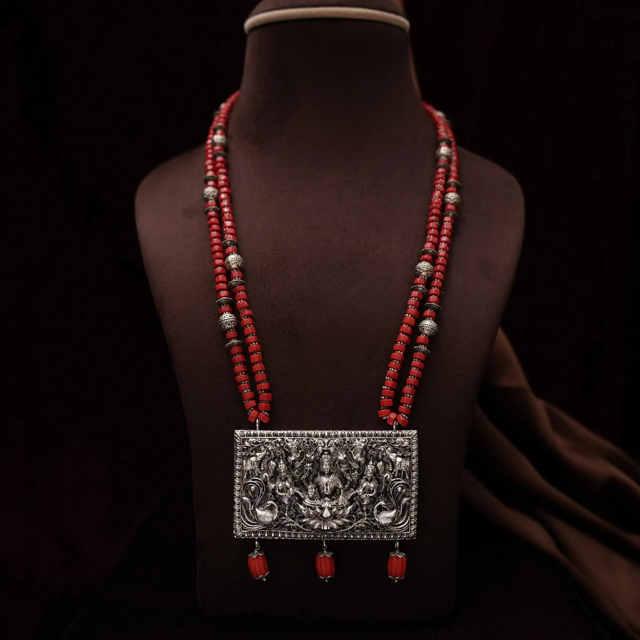 Arbuda Beaded Necklace