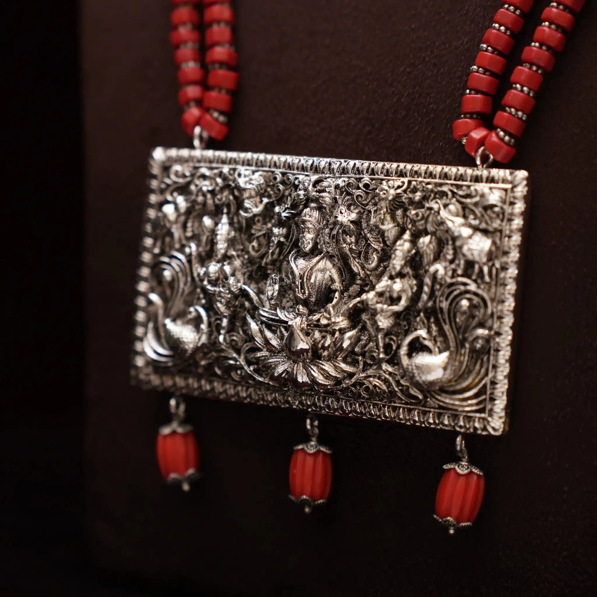 Arbuda Beaded Necklace