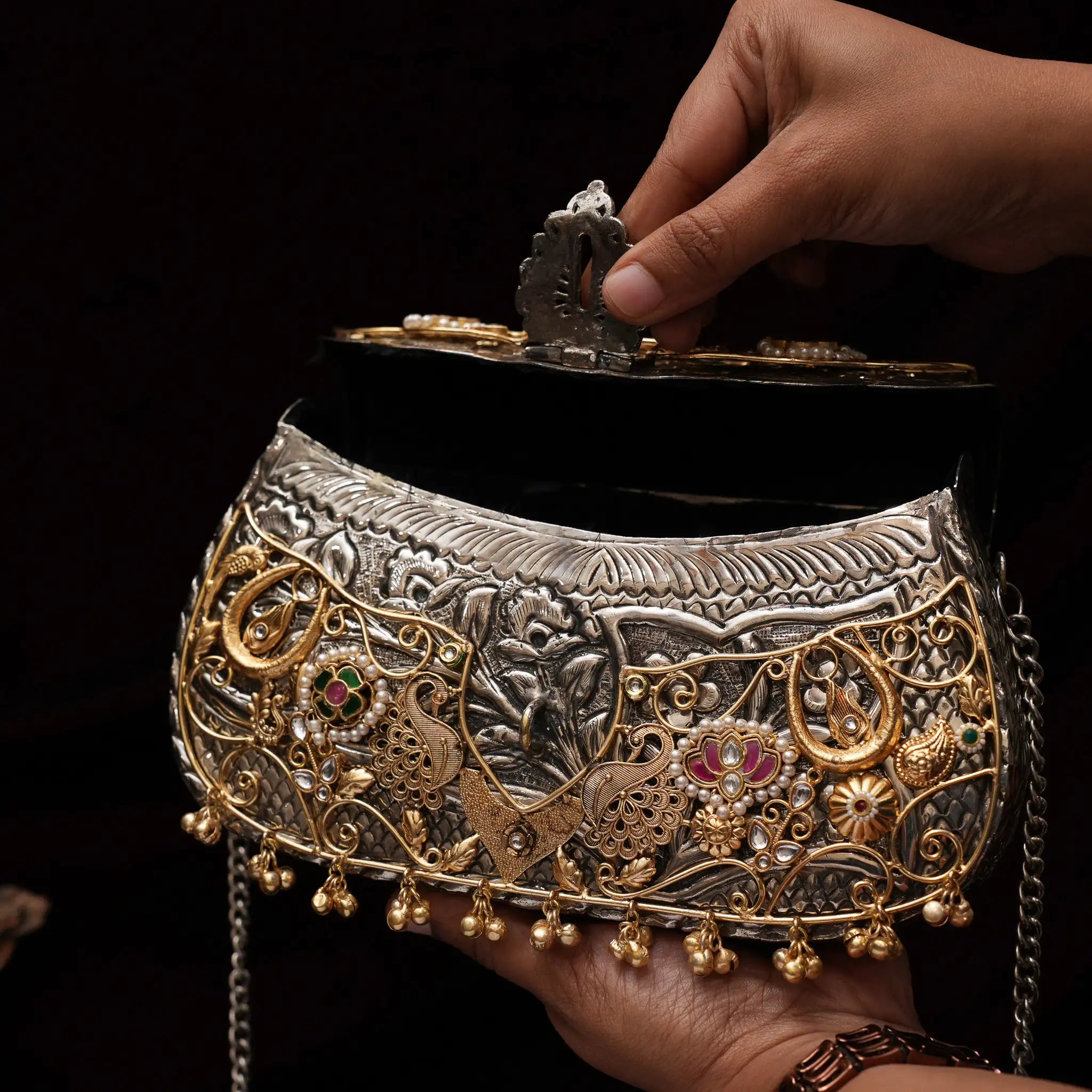 Aurika Polki Clutch