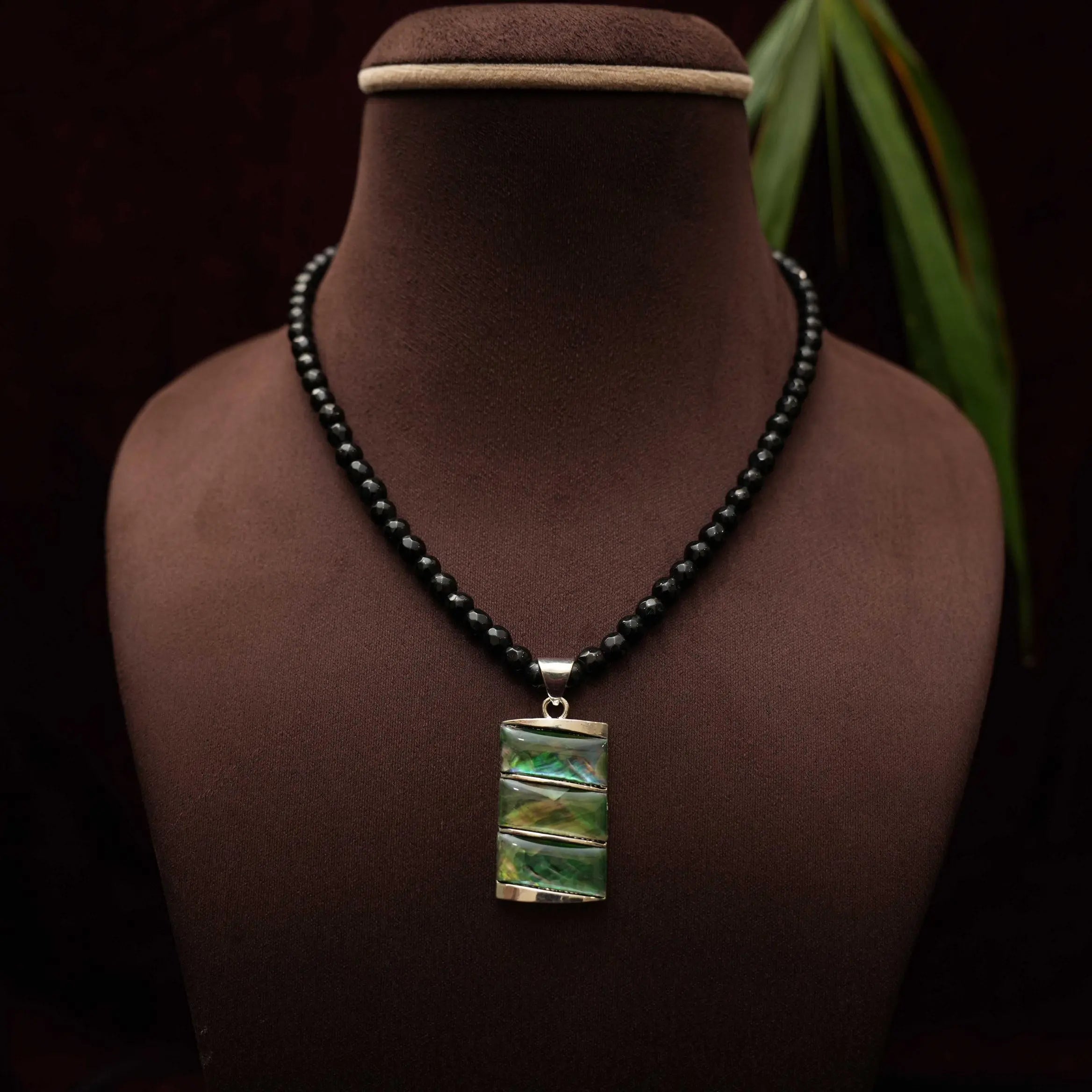 Baani Beaded Necklace - Green