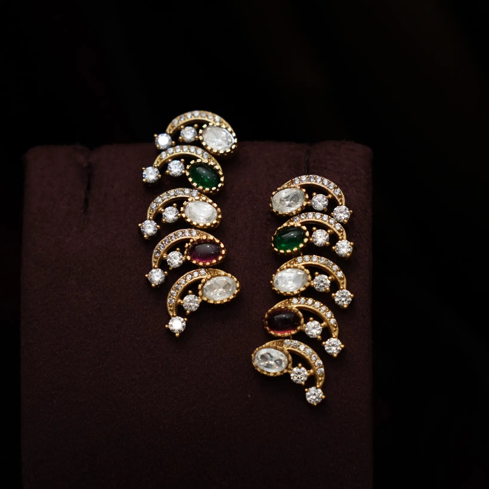 Bharkavi Zircon Necklace - Multicolor