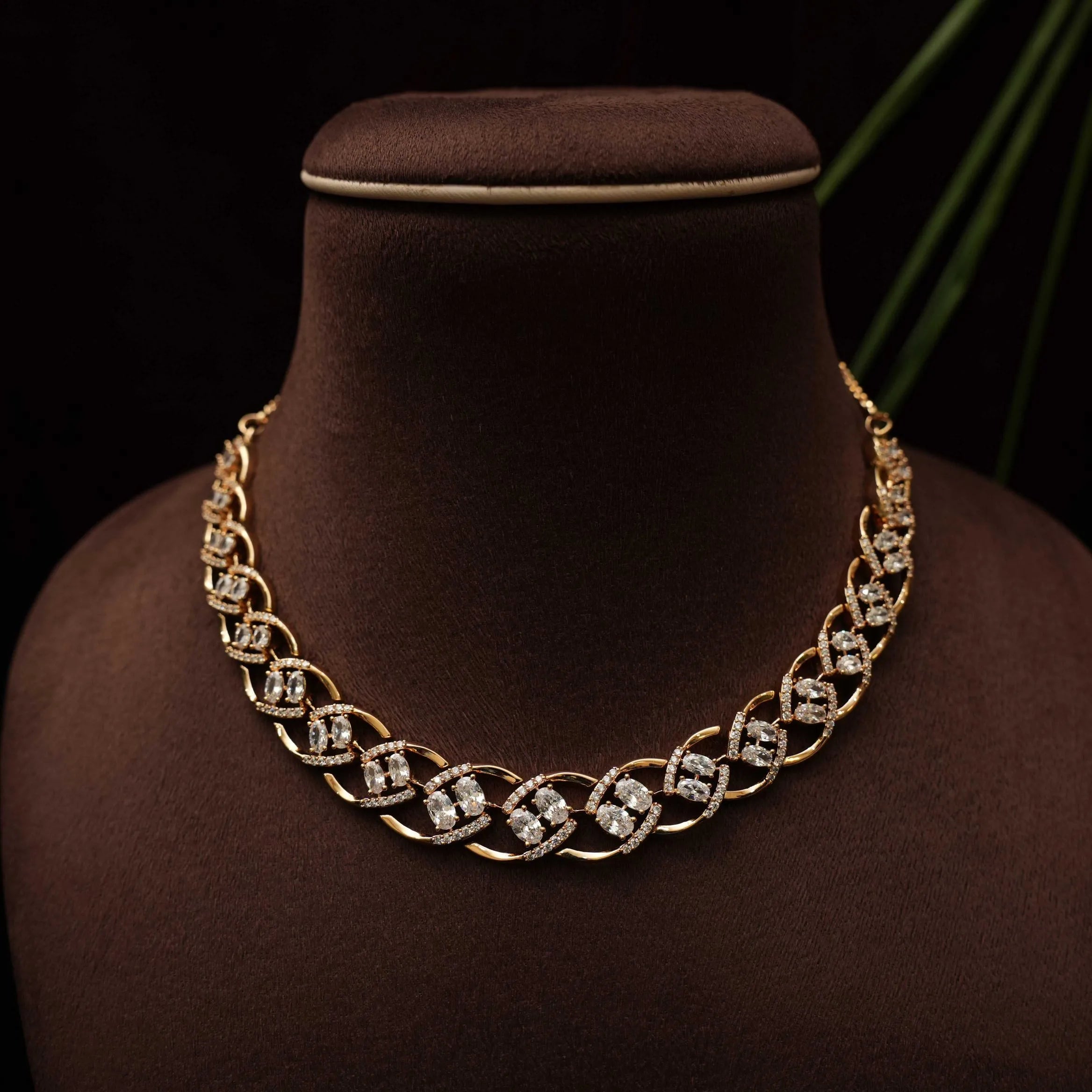 Bharkavi Zircon Necklace