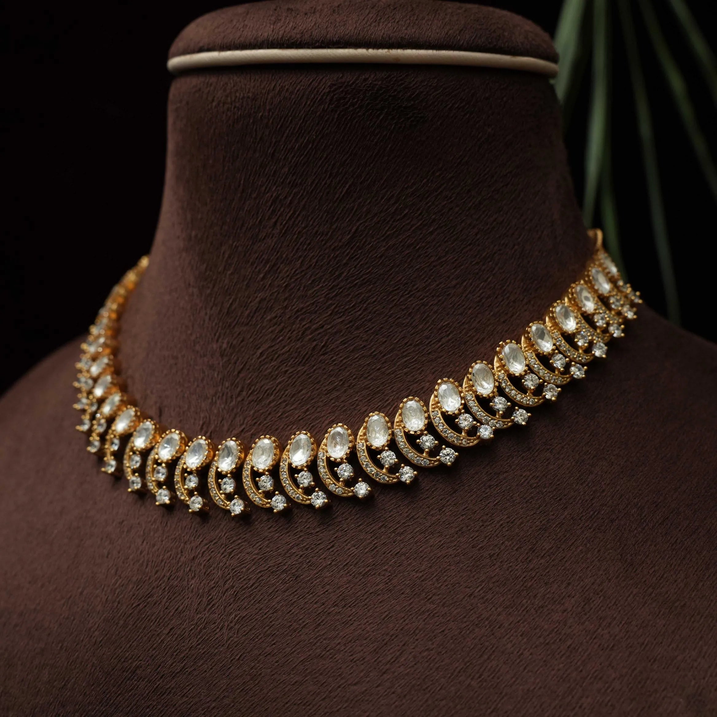 Bharkavi Zircon Necklace