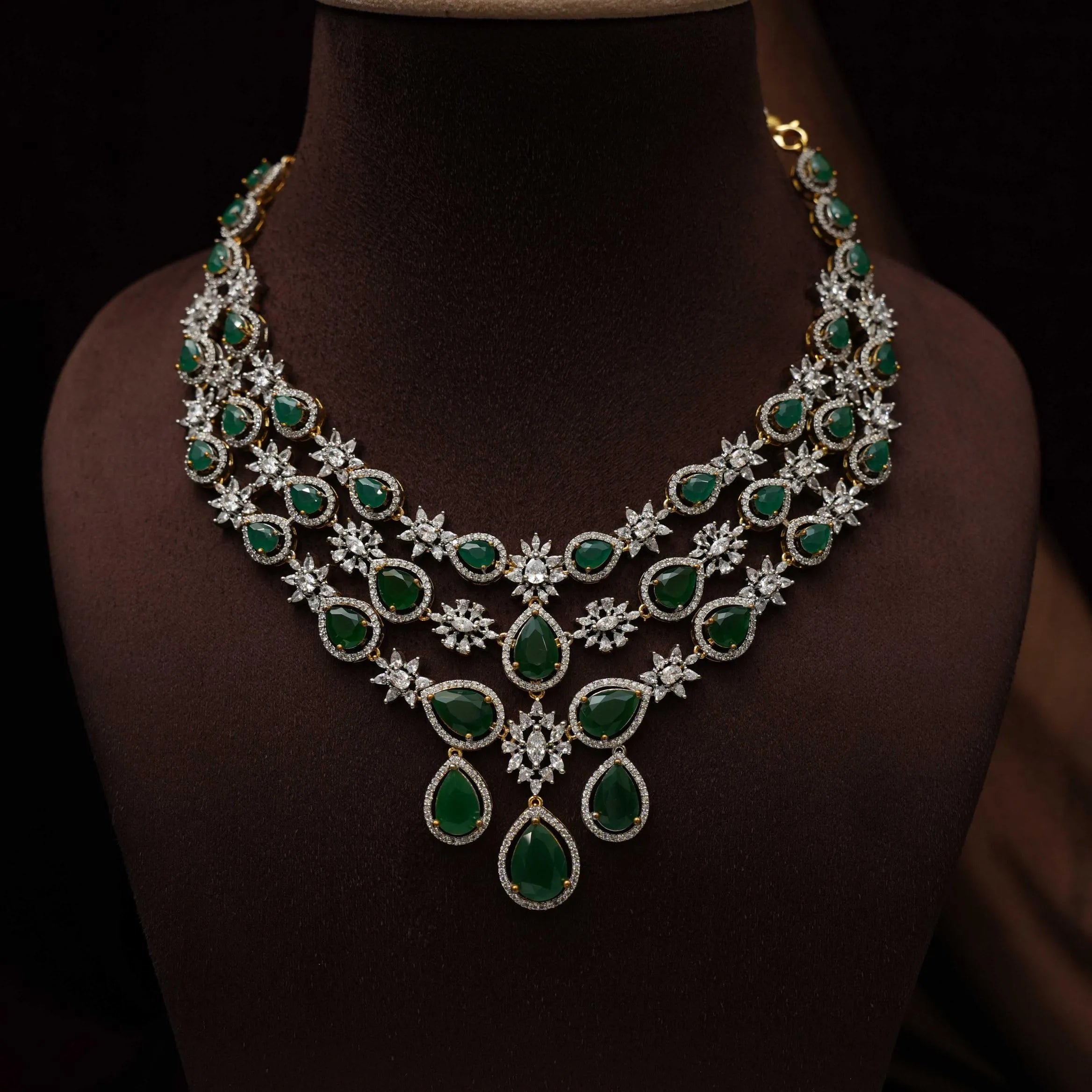 Bhuvika Zircon Necklace