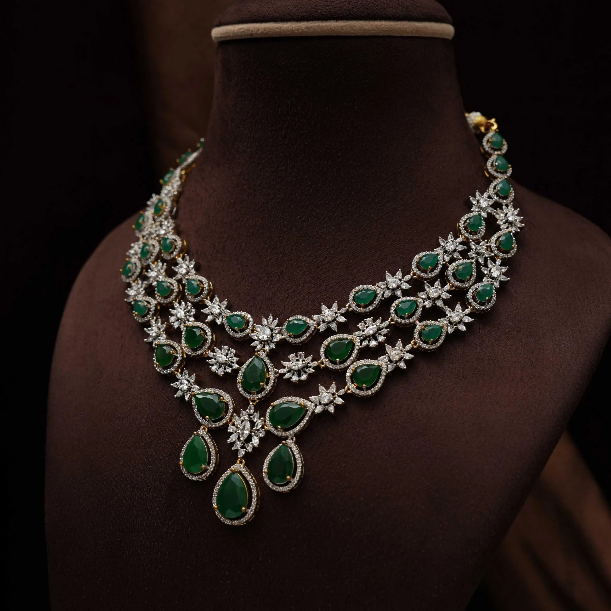 Bhuvika Zircon Necklace
