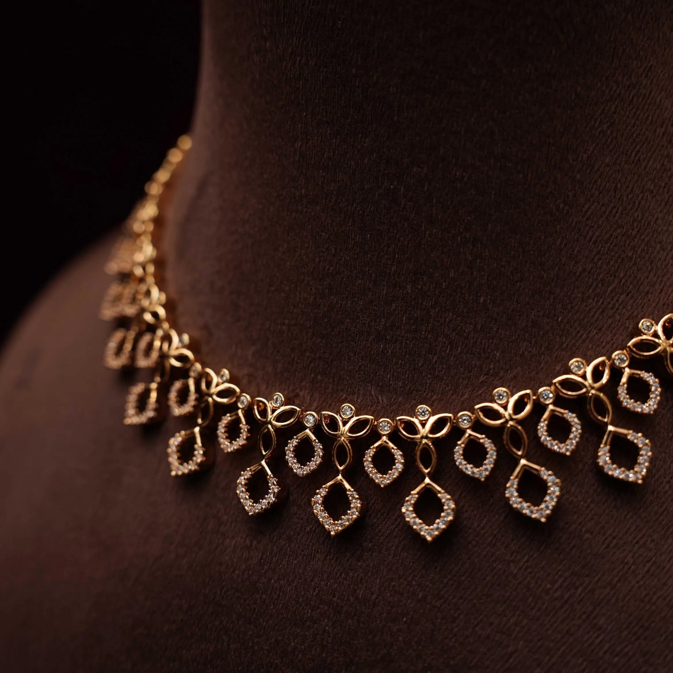 Bipin Zircon Necklace - Rimli Boutique