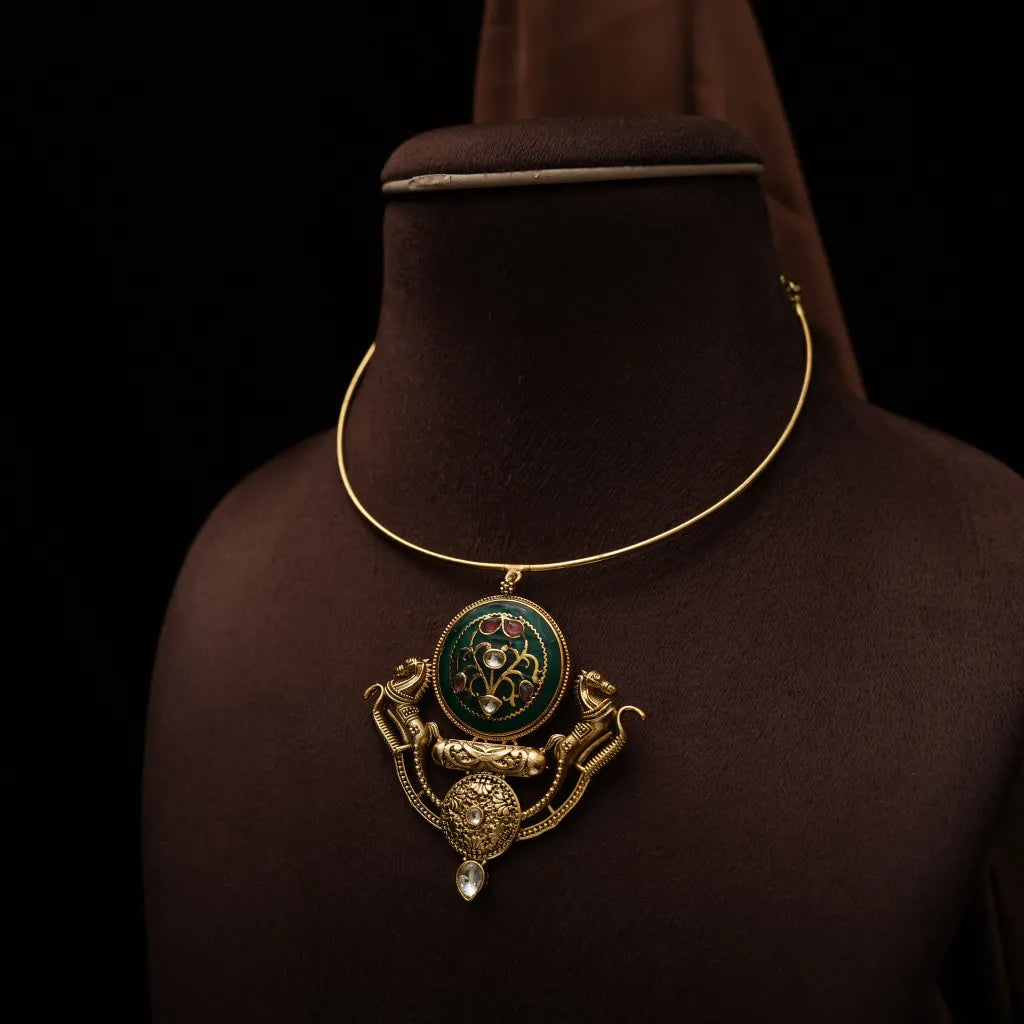 Bishti Antique Hasli Necklace - Green