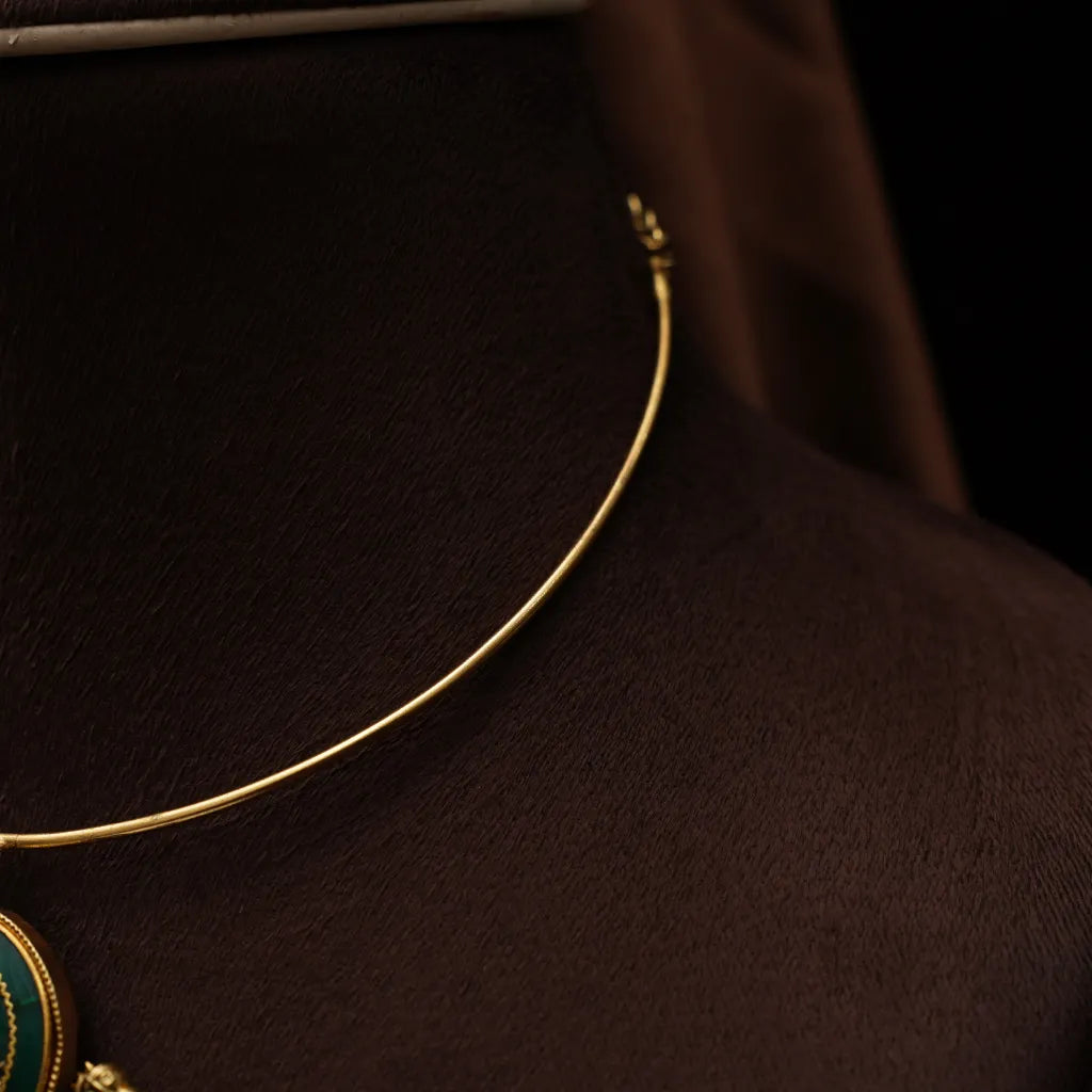 Bishti Antique Hasli Necklace - Green