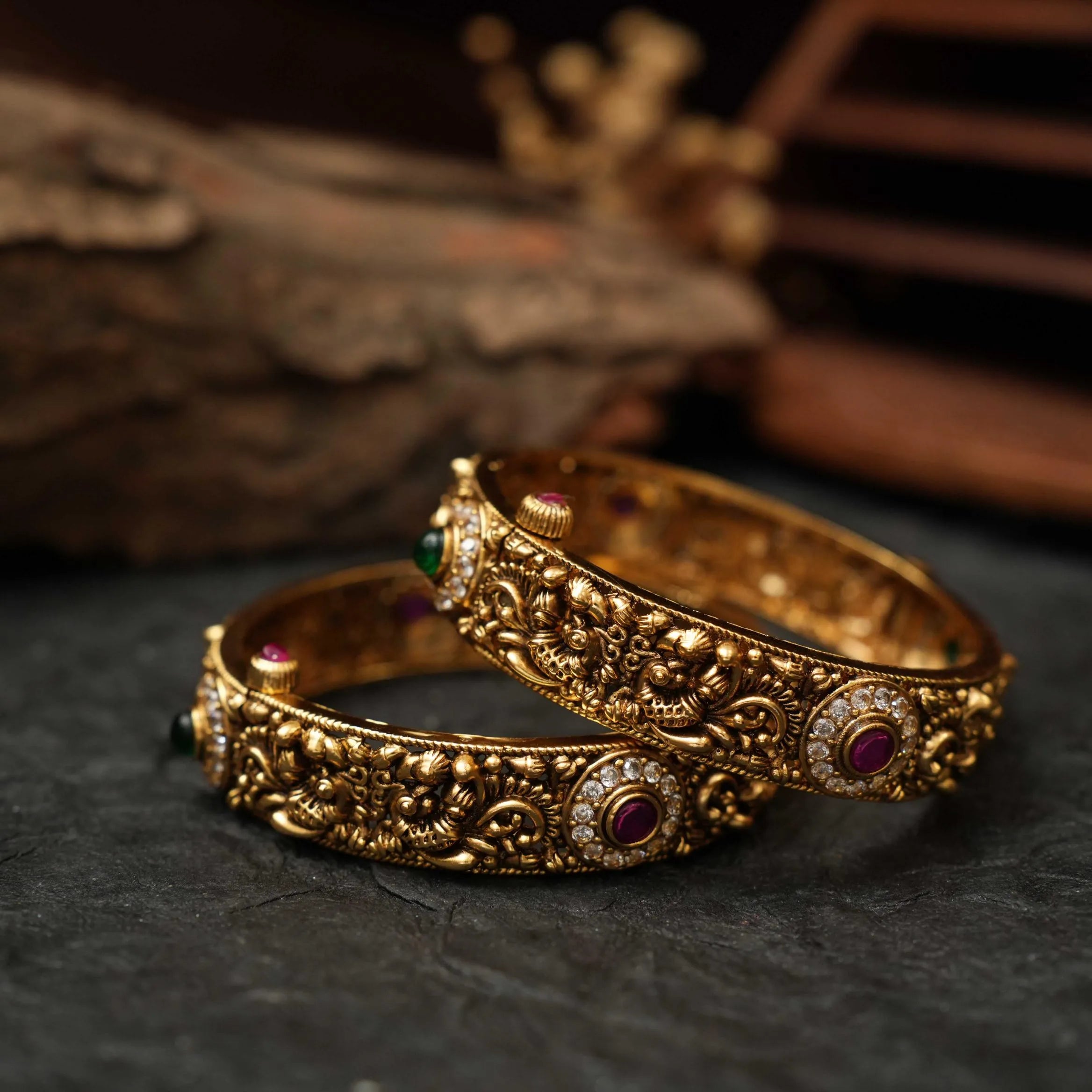 Chansaya Antique Bangles