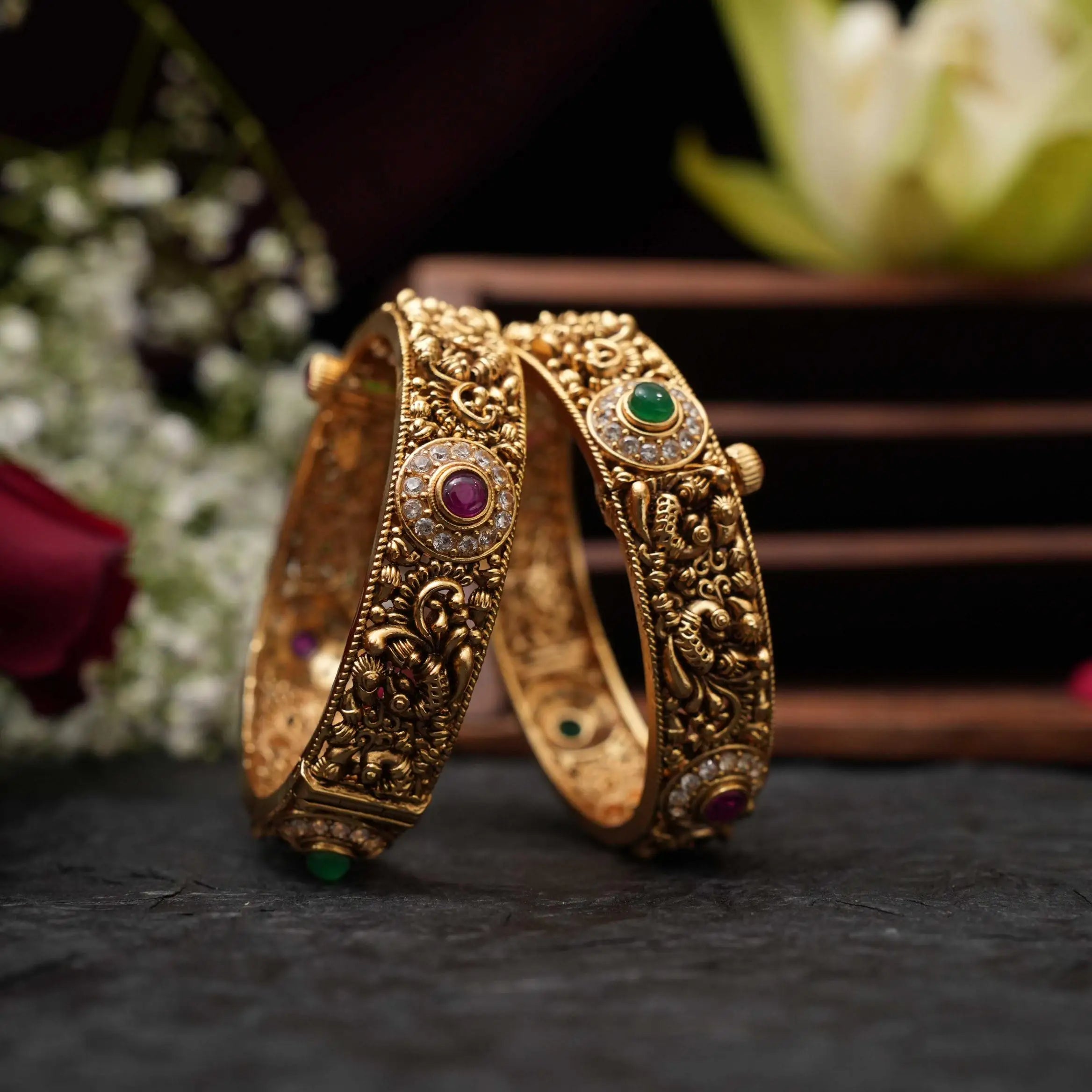 Chansaya Antique Bangles