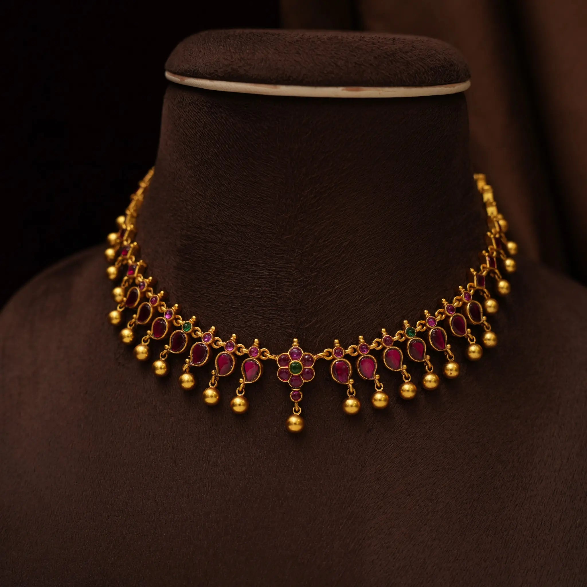 Clara Antique Necklace