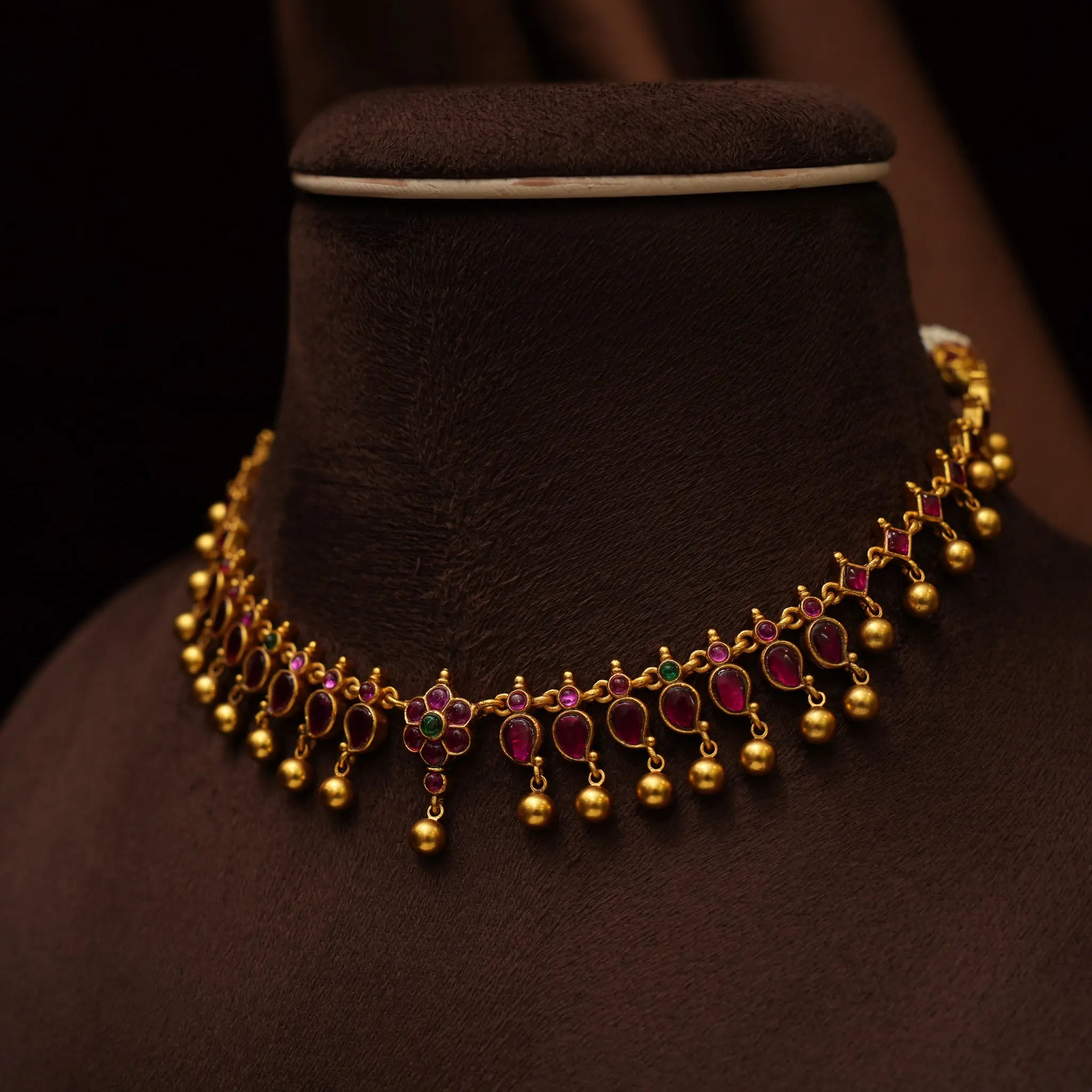 Clara Antique Necklace