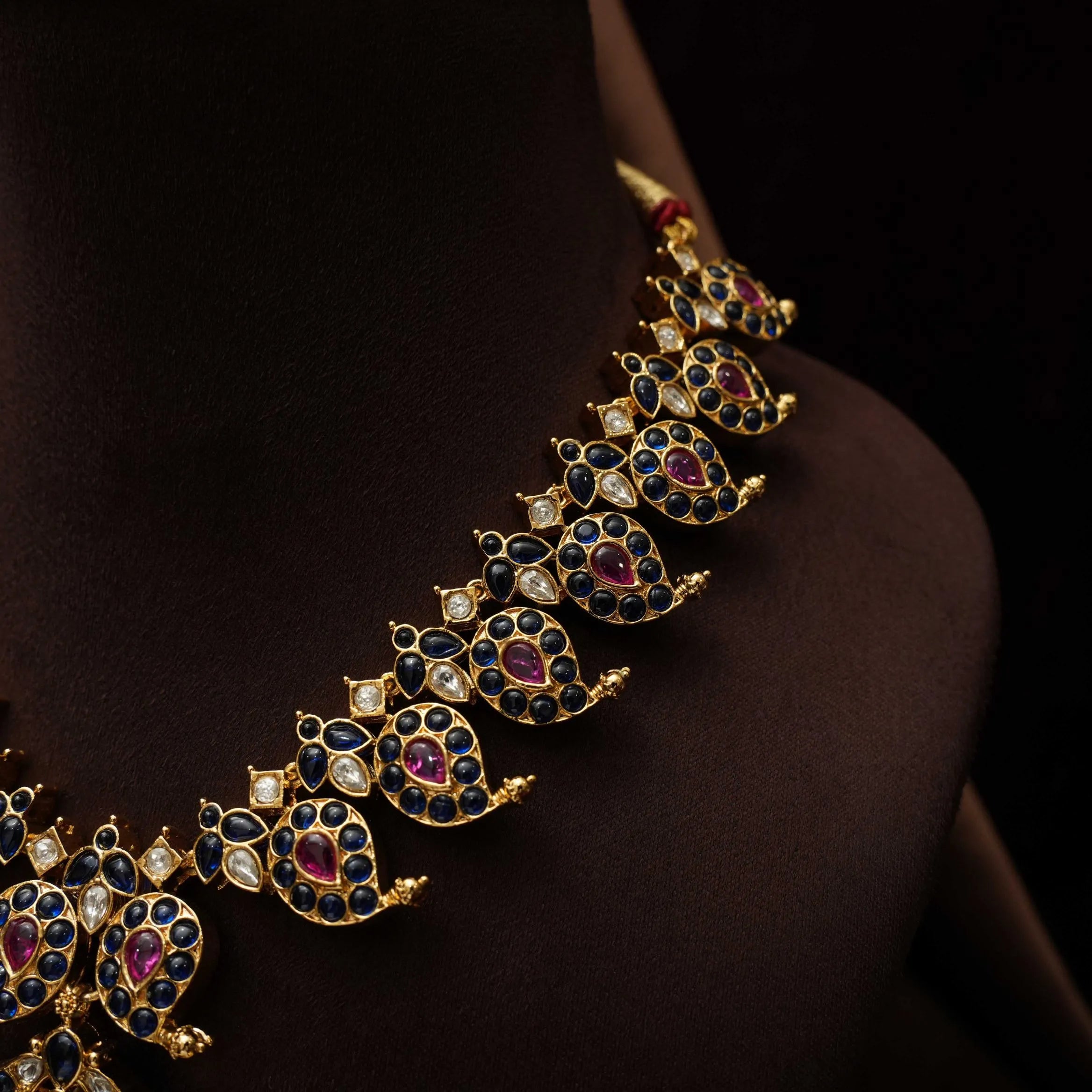 Dakota Antique Mango Reversible Necklace - Pari