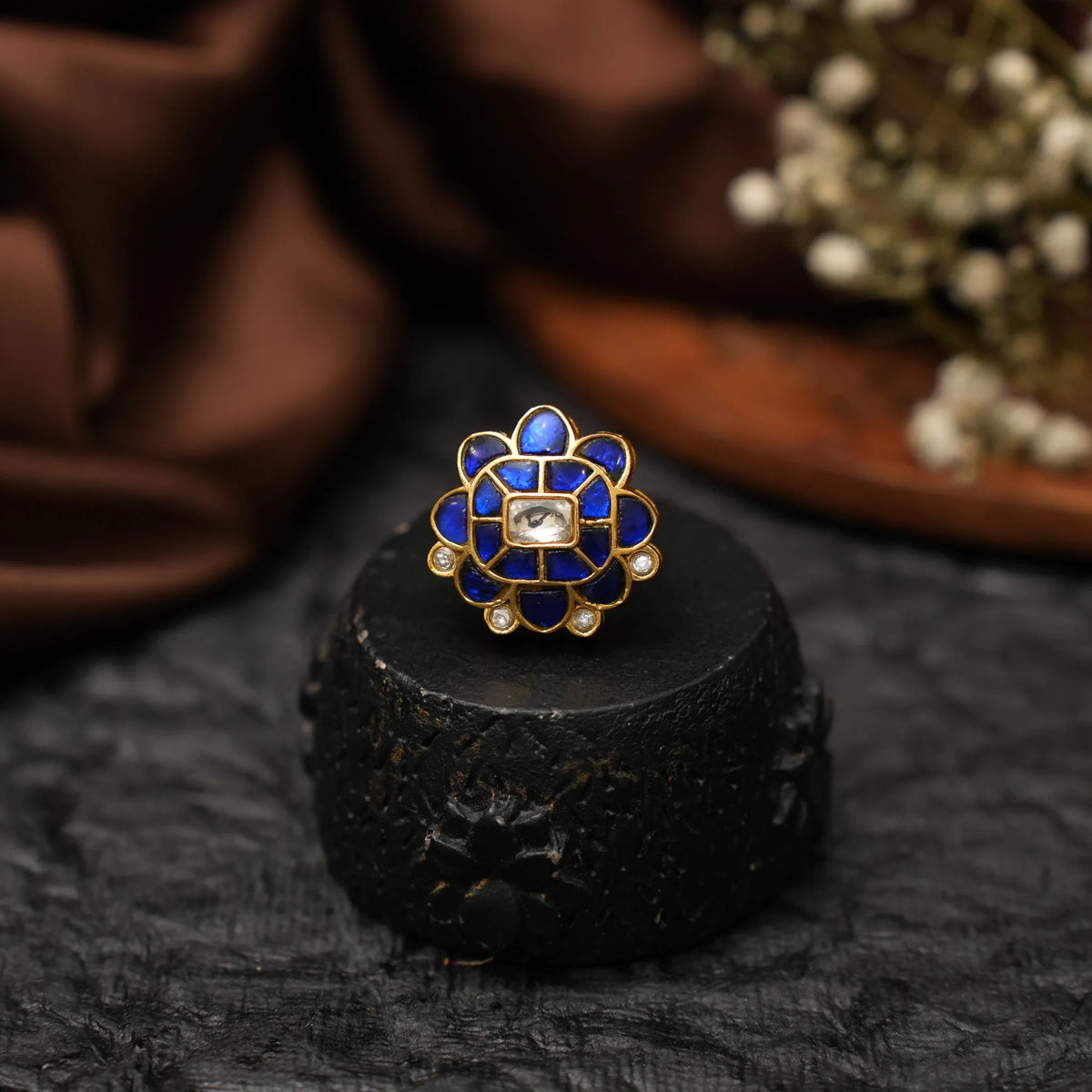 Damyanti Polki Ring - Blue and White