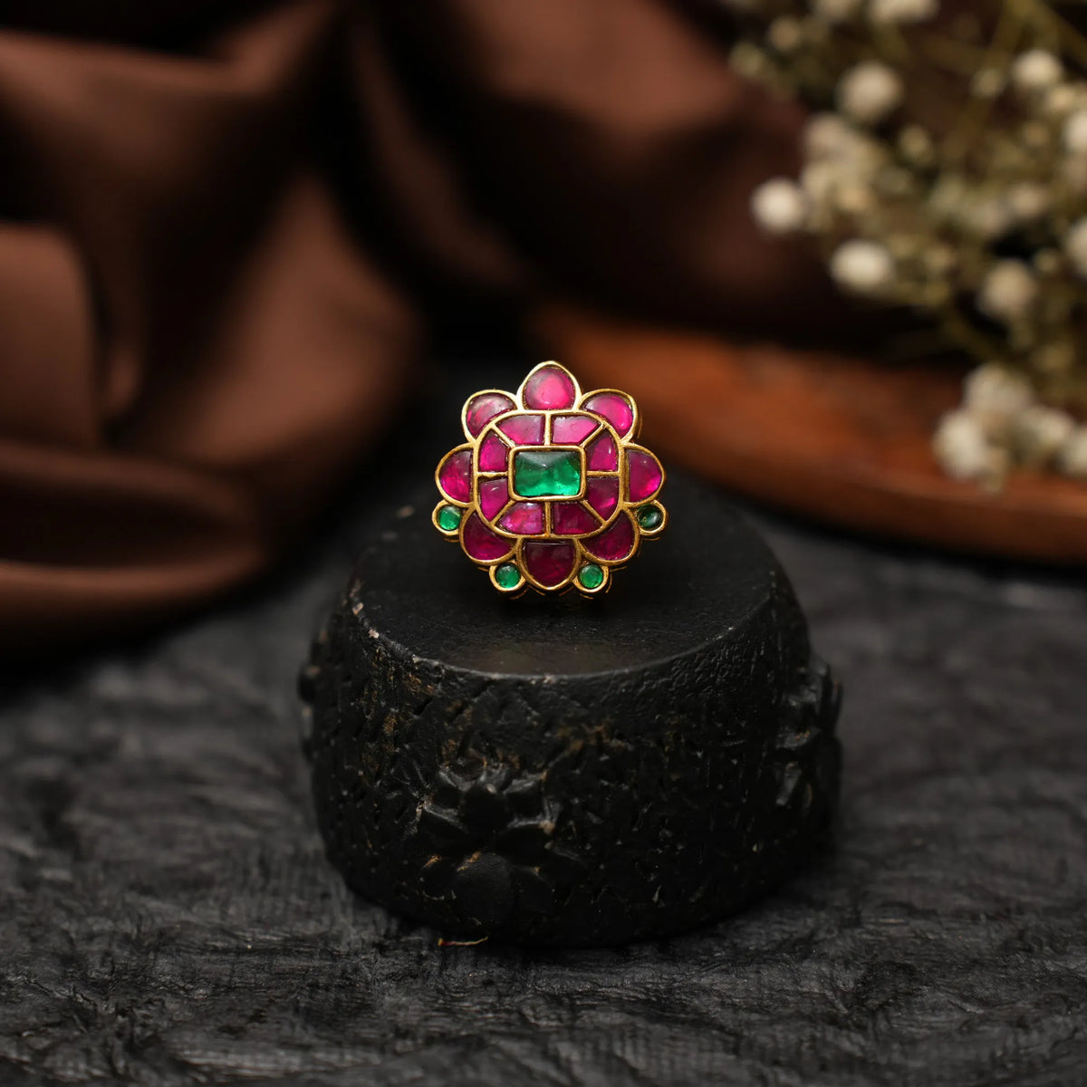 Damyanti Polki Ring - Red and Green