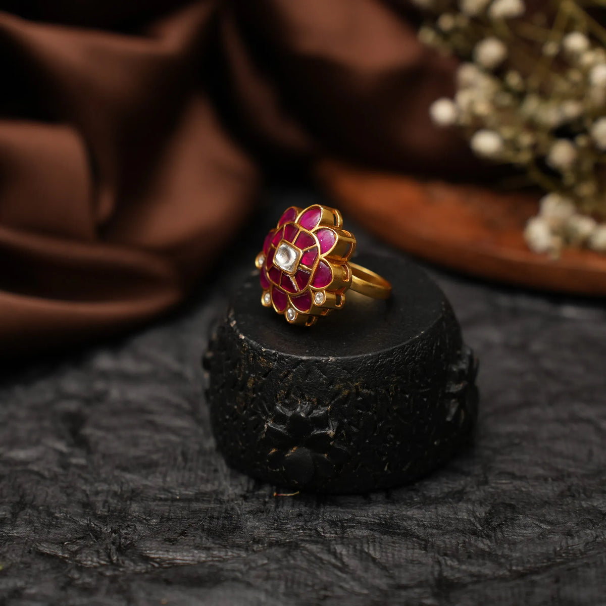 Damyanti Polki Ring - Red and White