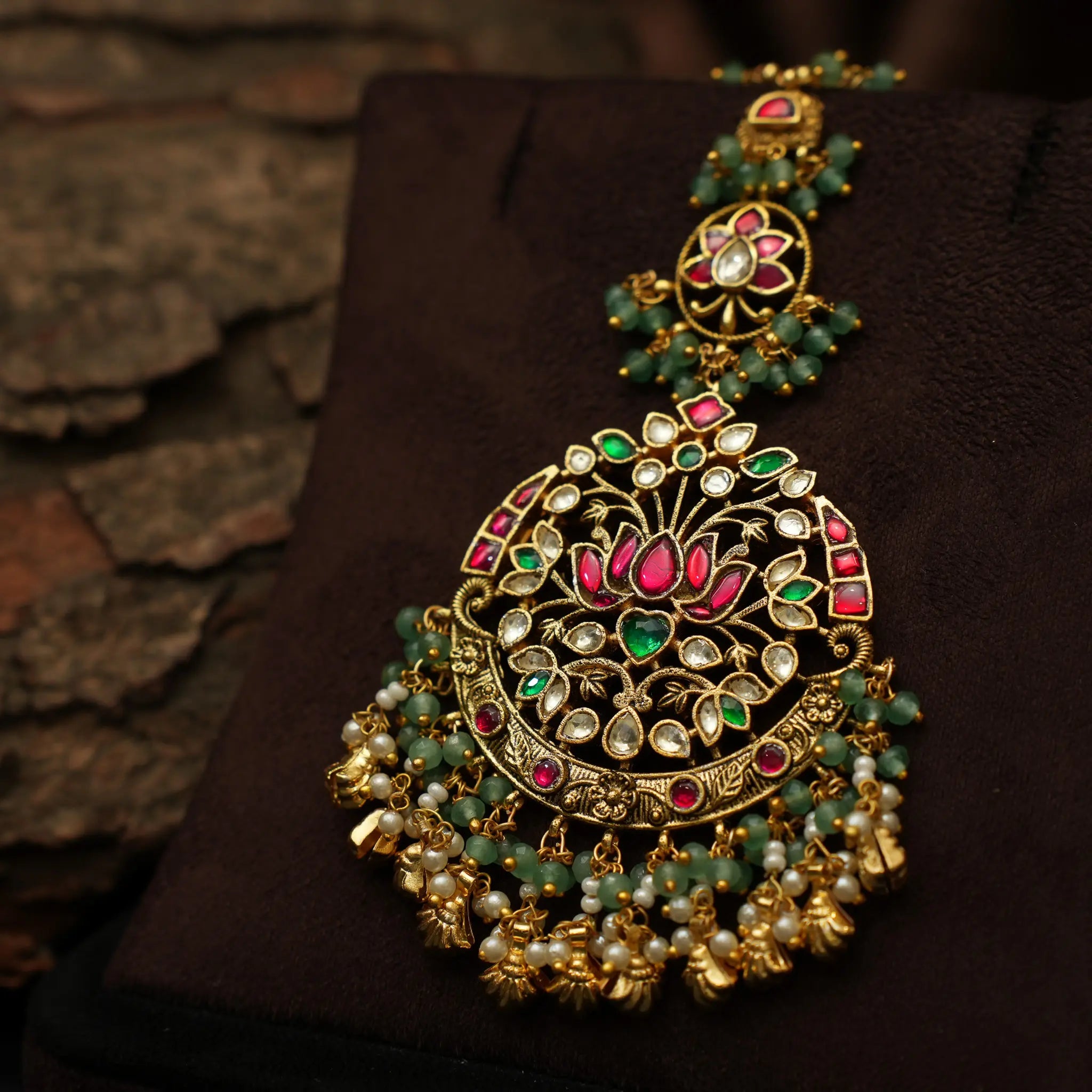 Darshana Polki Tikka