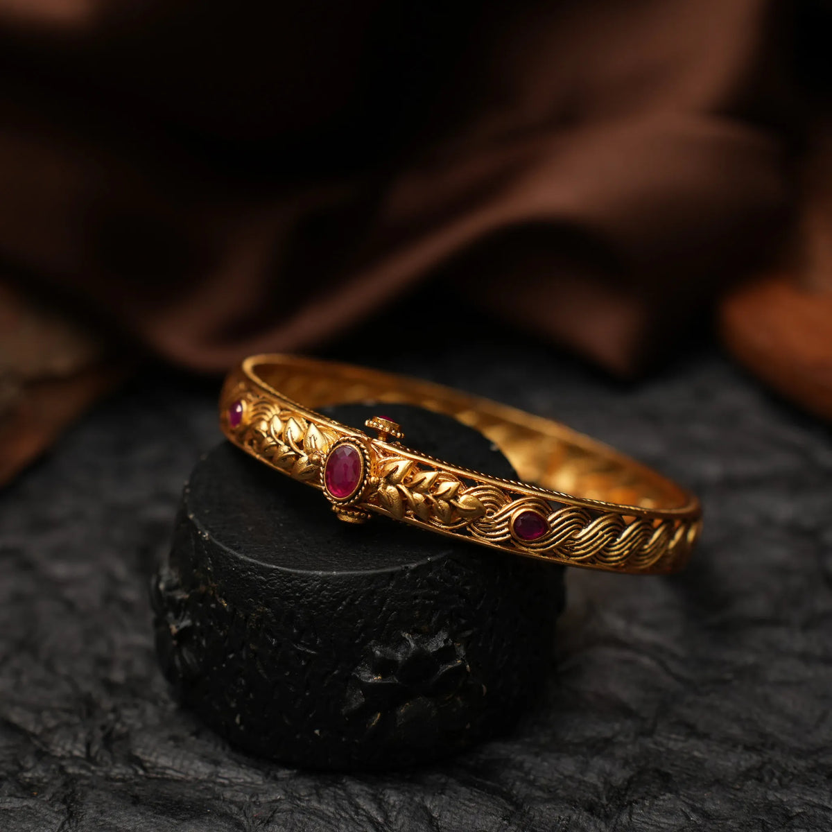 Darya Antique Kada Bangle