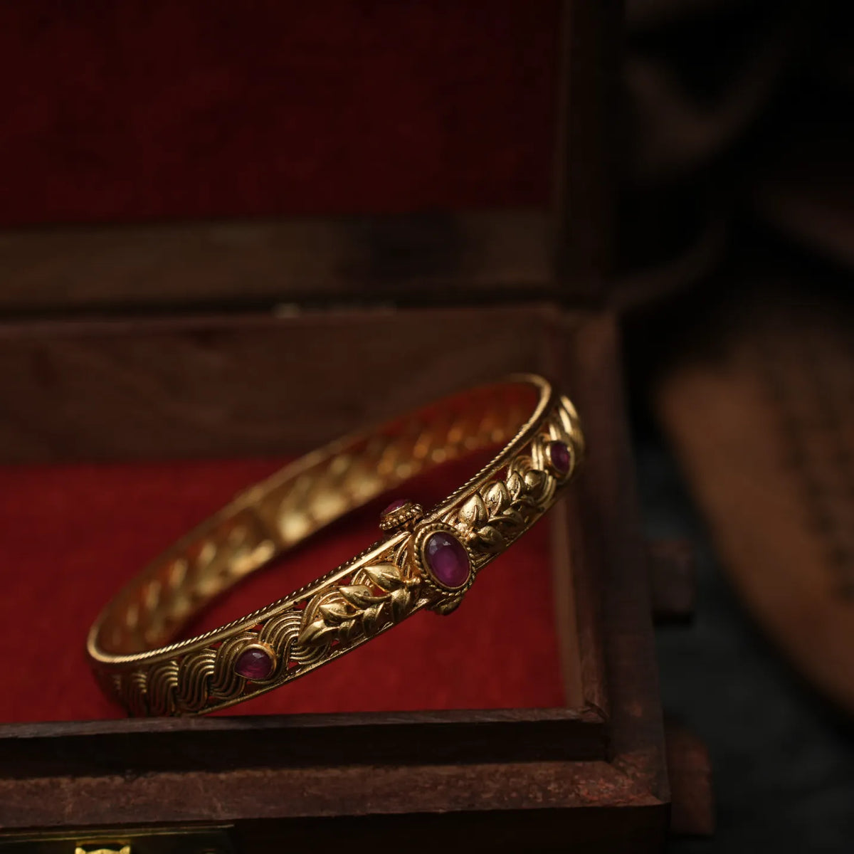 Darya Antique Kada Bangle