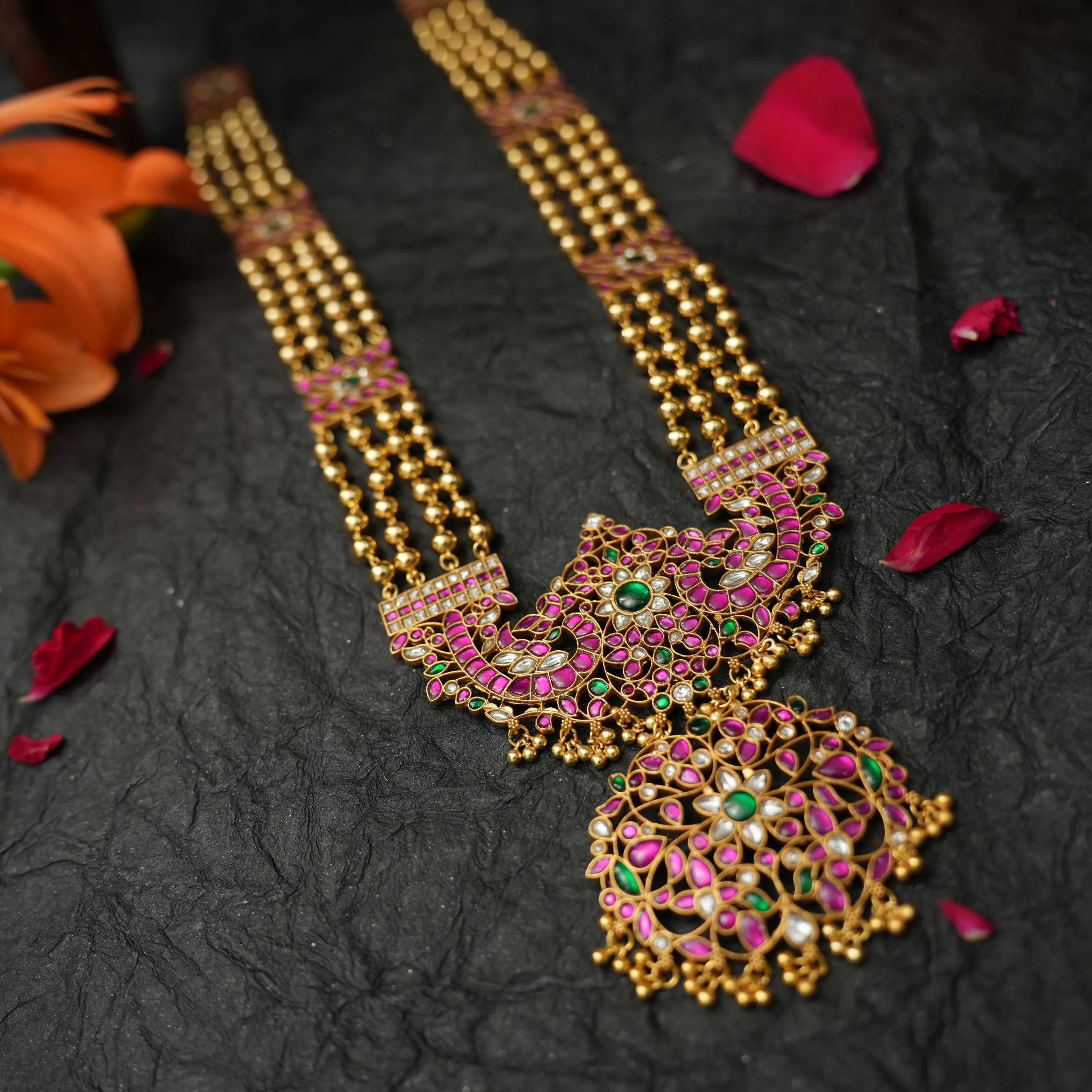 Dass Nagas Antique Necklace