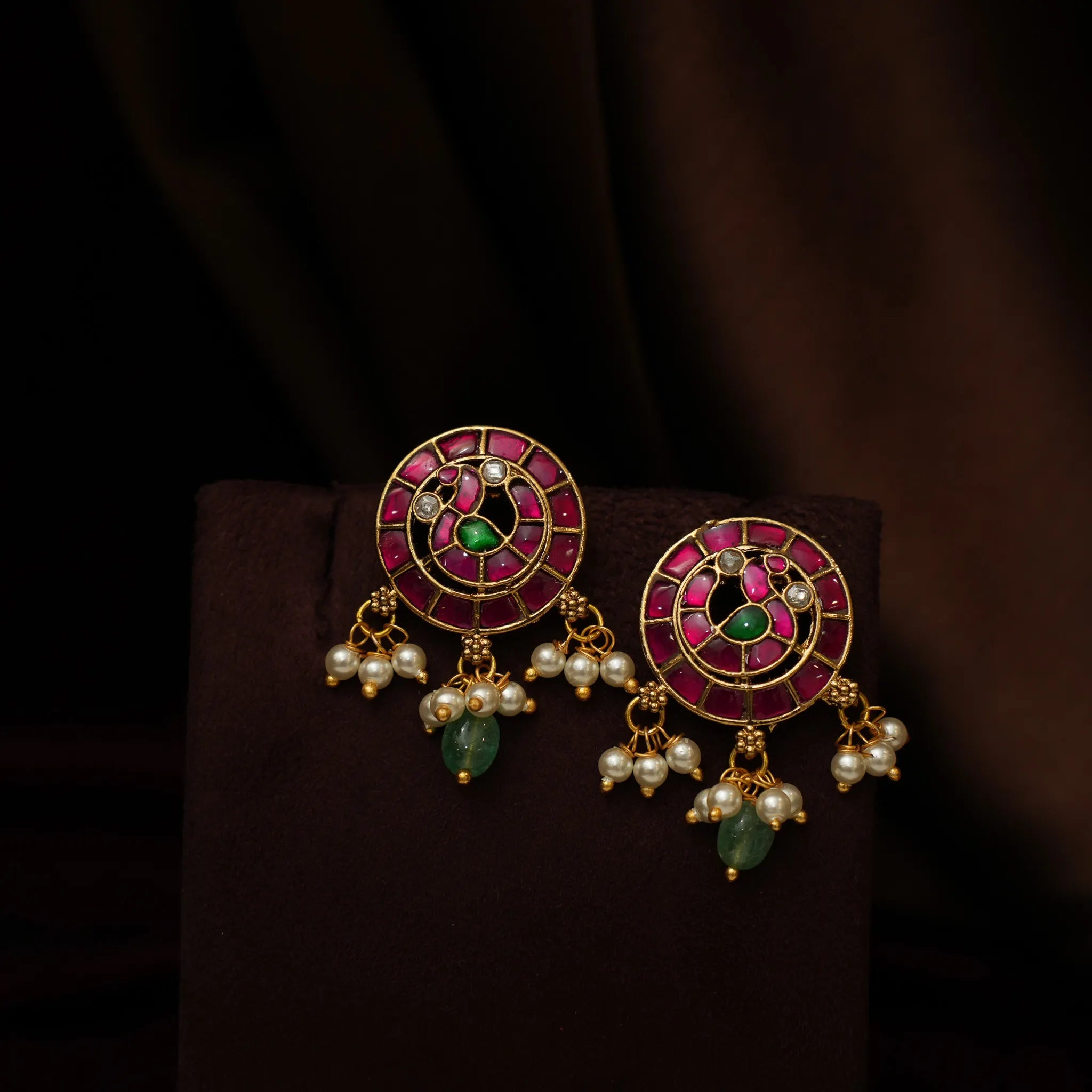 Devara Pearl Polki Choker - Red