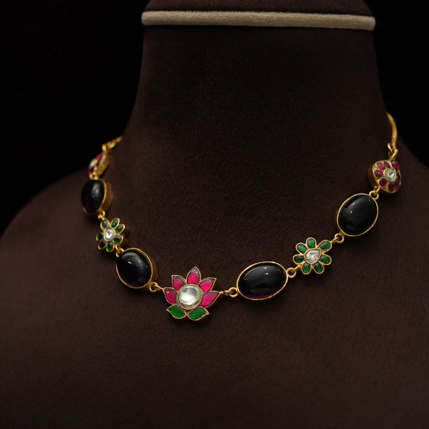 Dhwani Polki Choker - Ria