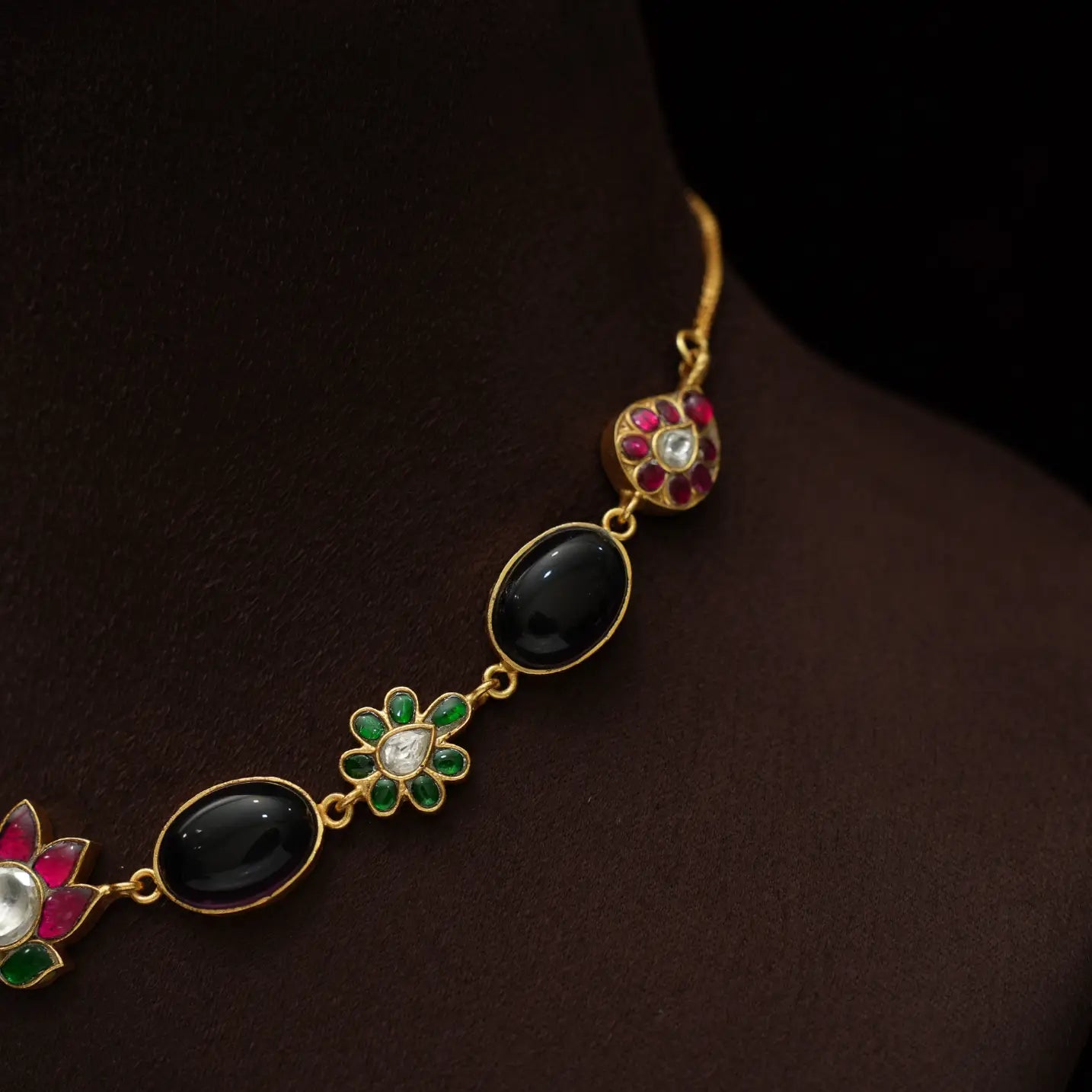 Dhwani Polki Choker - Ria