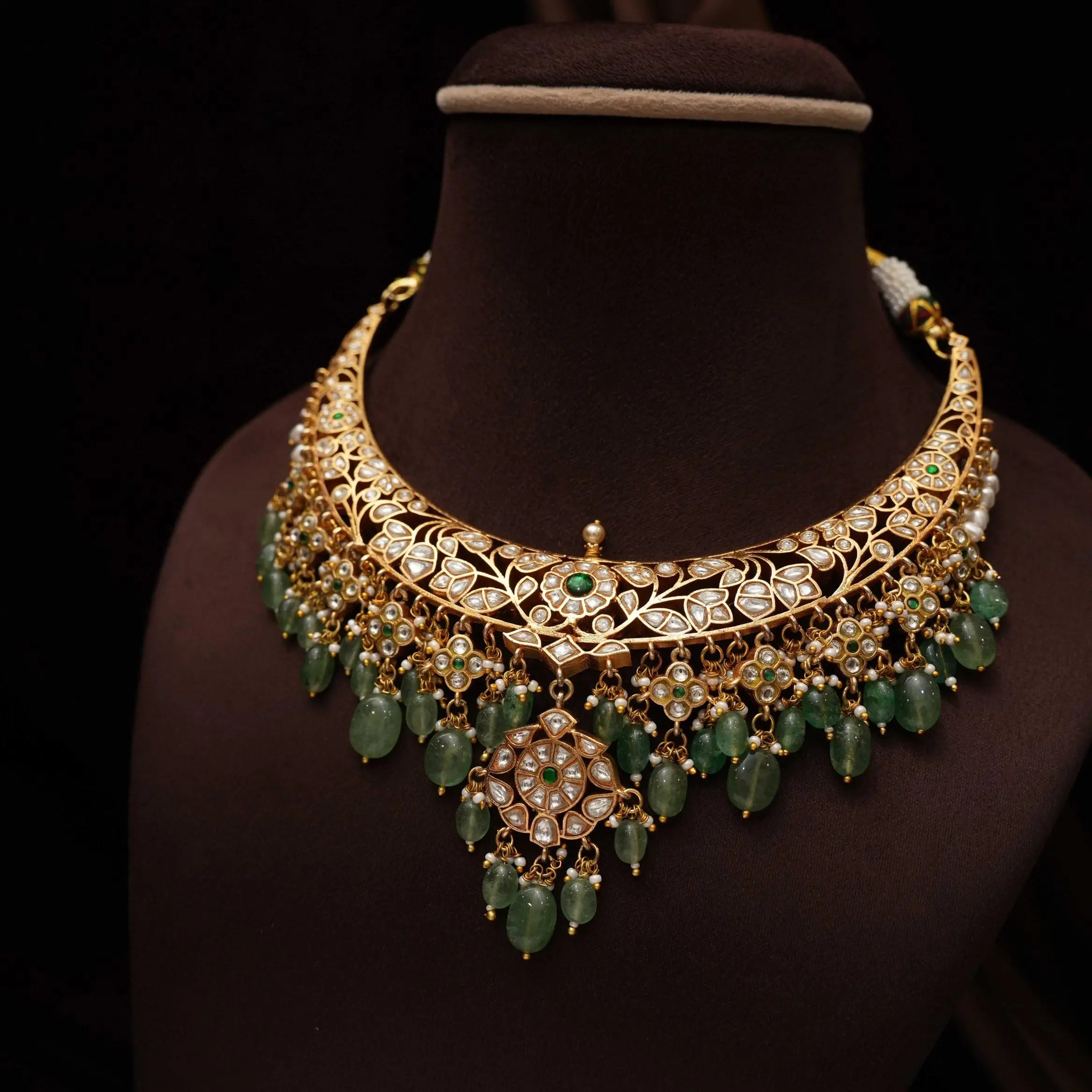 Divanshi Reversible Hasli Necklace