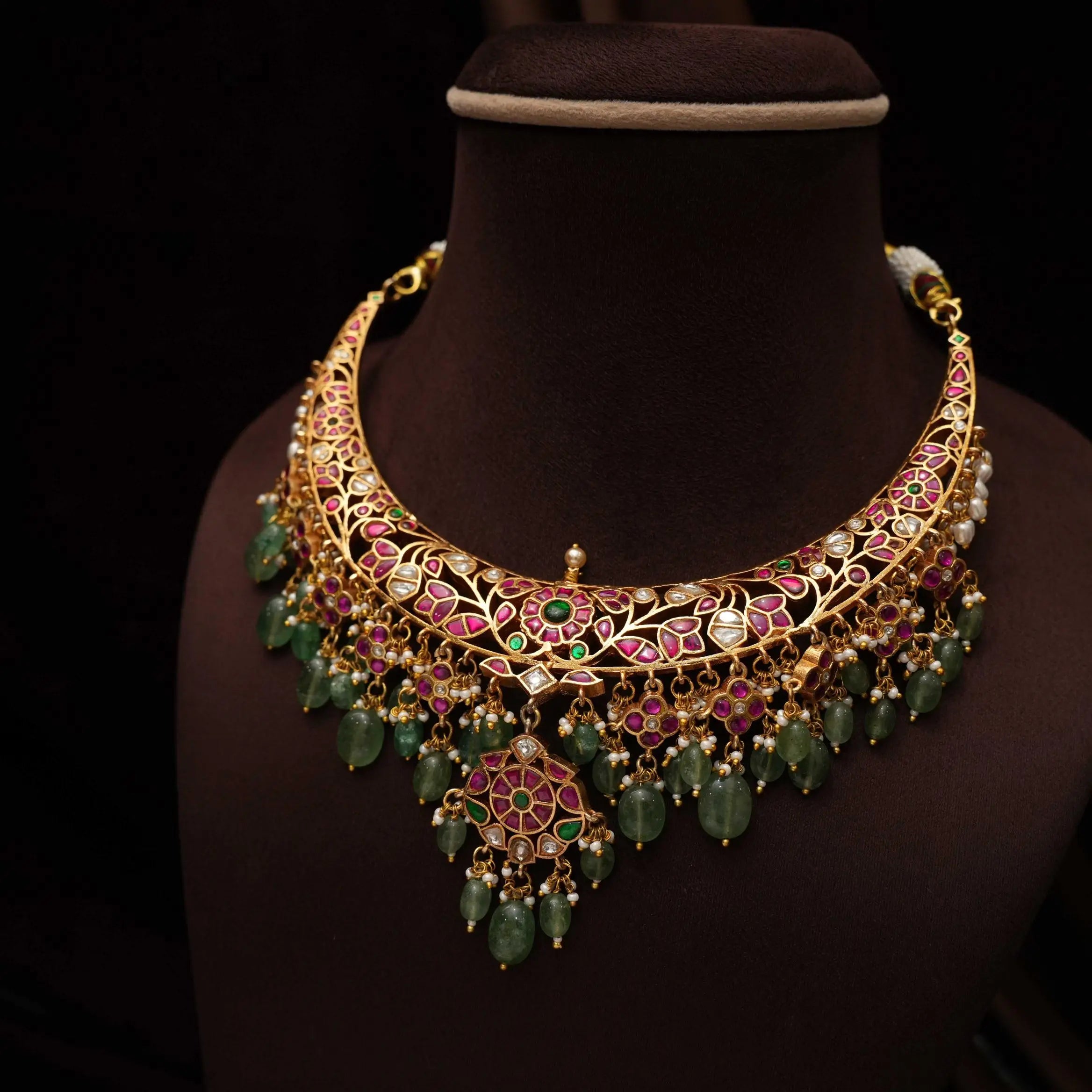 Divanshi Reversible Hasli Necklace